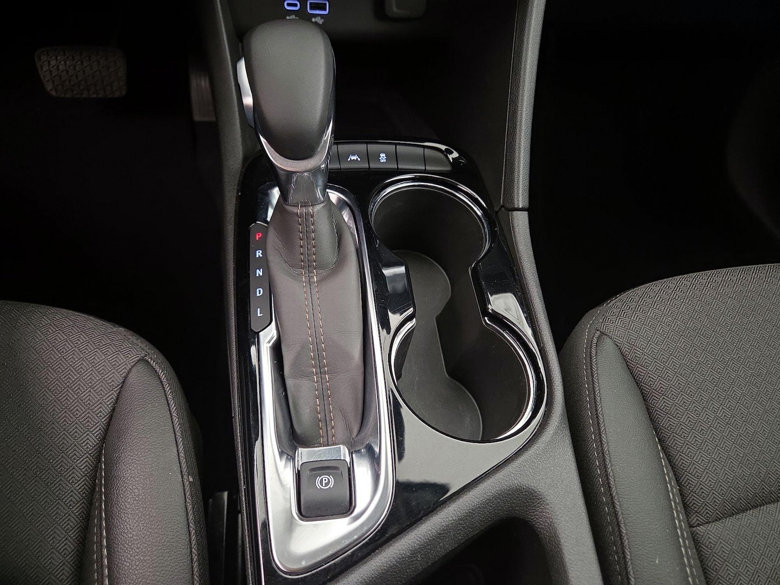 2025 Buick Encore GX Preferred - Photo 18
