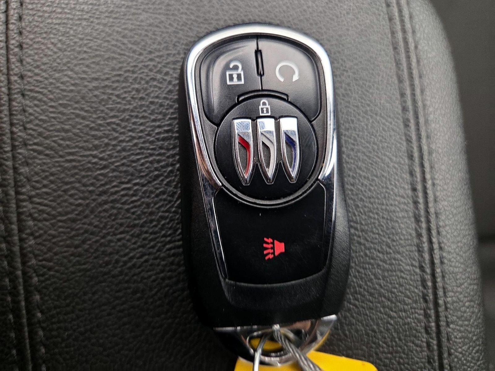 2025 Buick Encore GX Preferred - Photo 23
