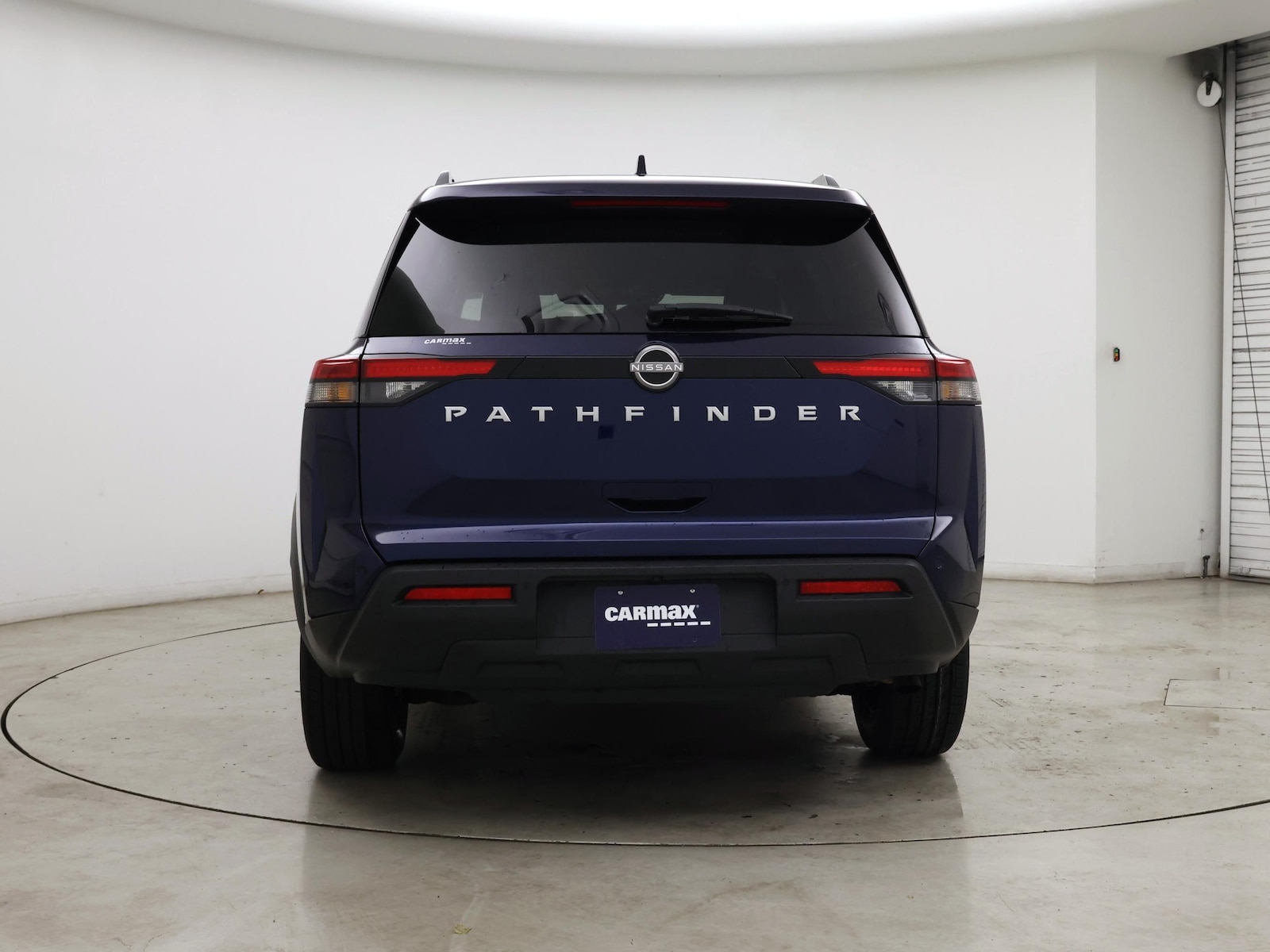 2025 Nissan Pathfinder SV - Photo 7
