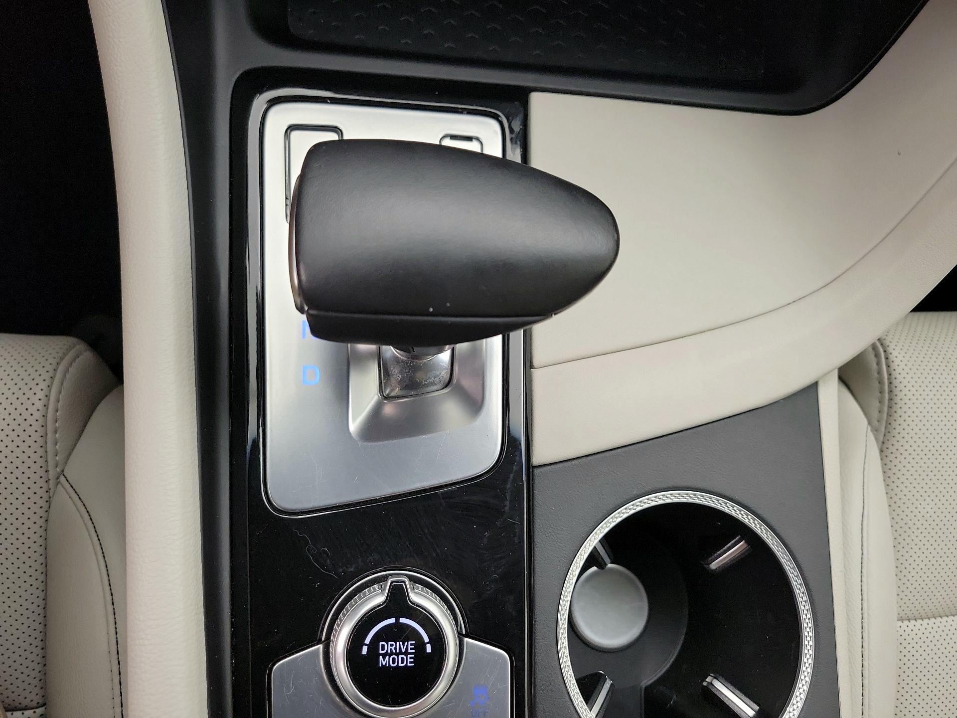 Thumbnail: 2025 Genesis G70 - 18
