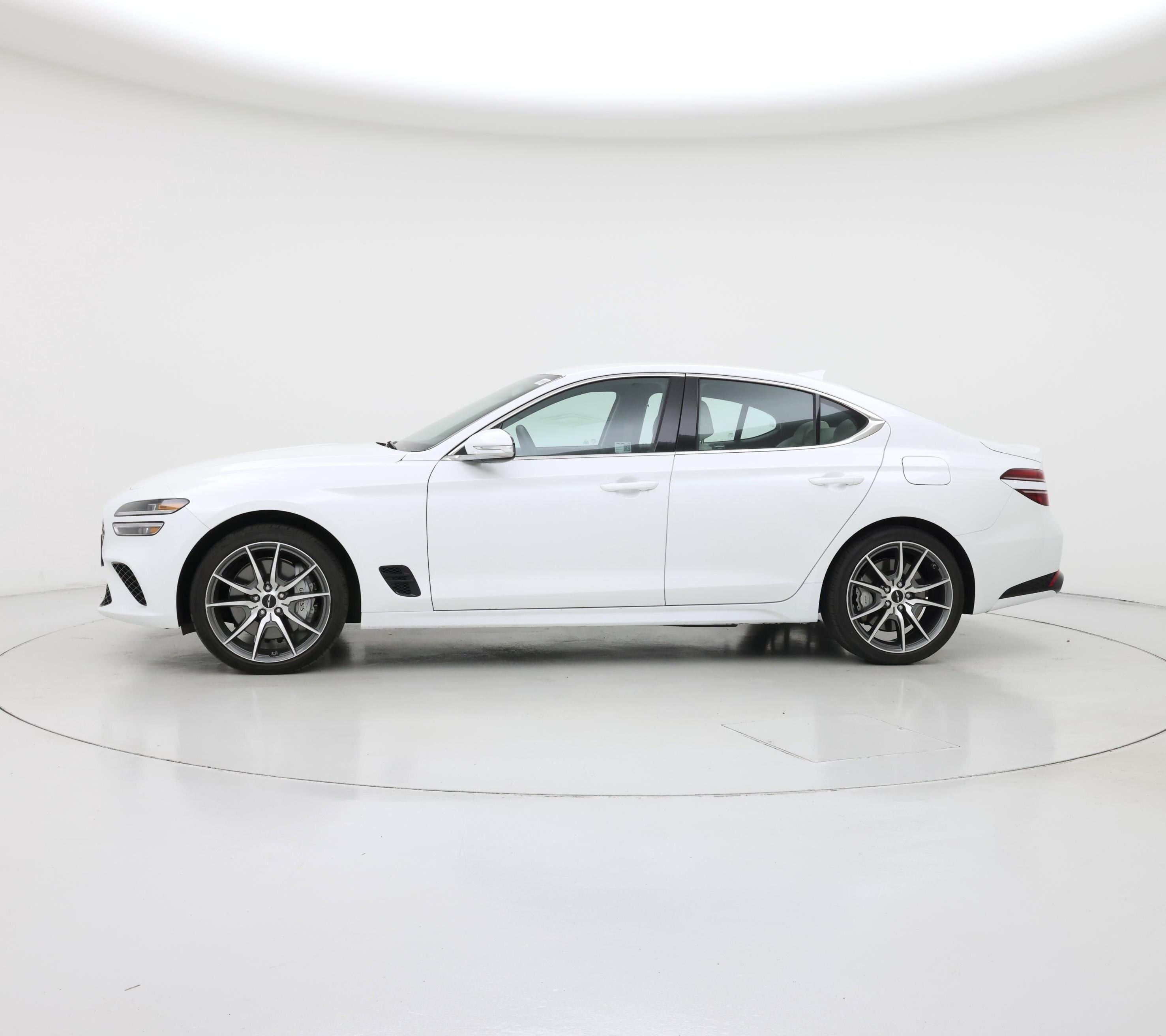 Thumbnail: 2025 Genesis G70 - 3