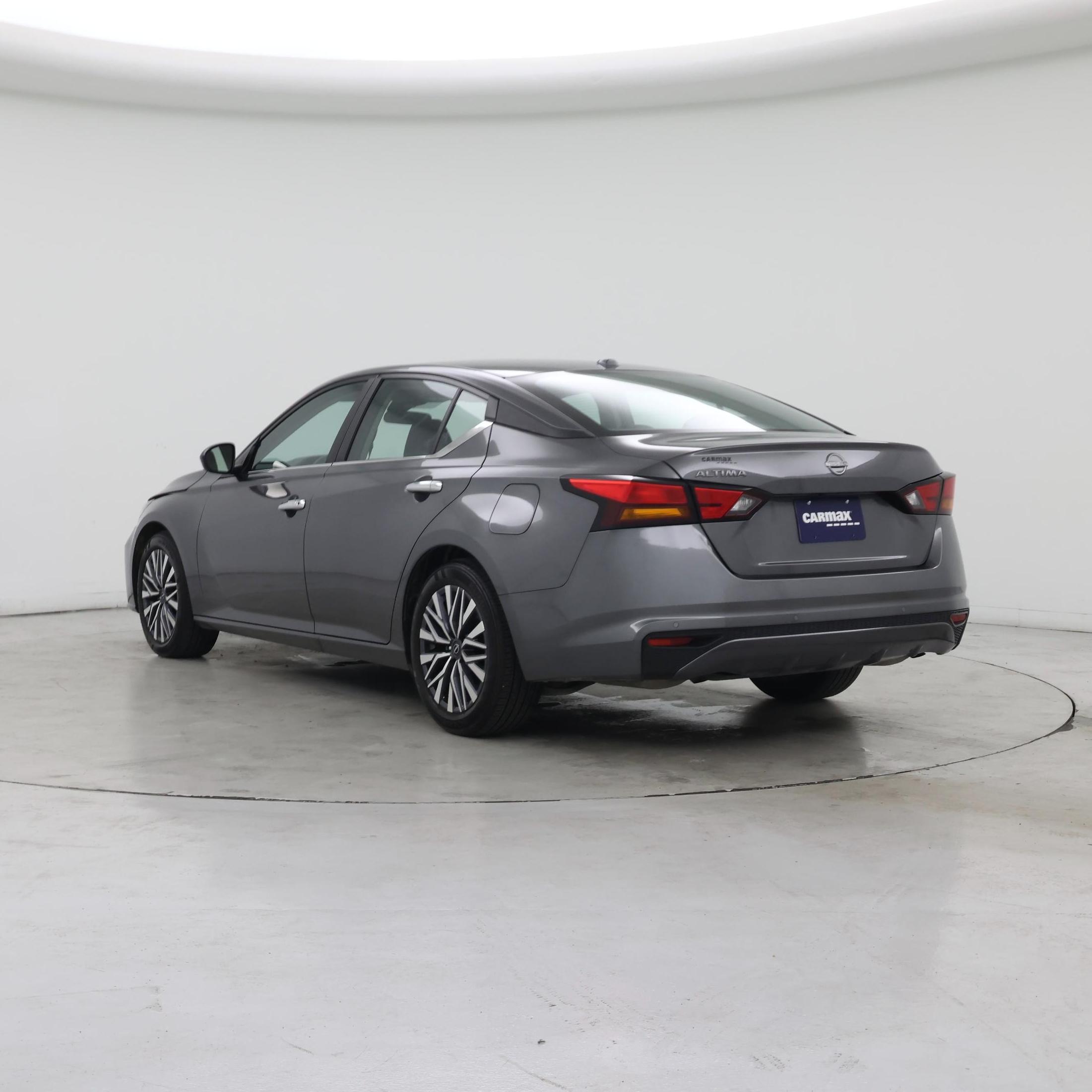 Thumbnail: 2025 Nissan Altima - 2