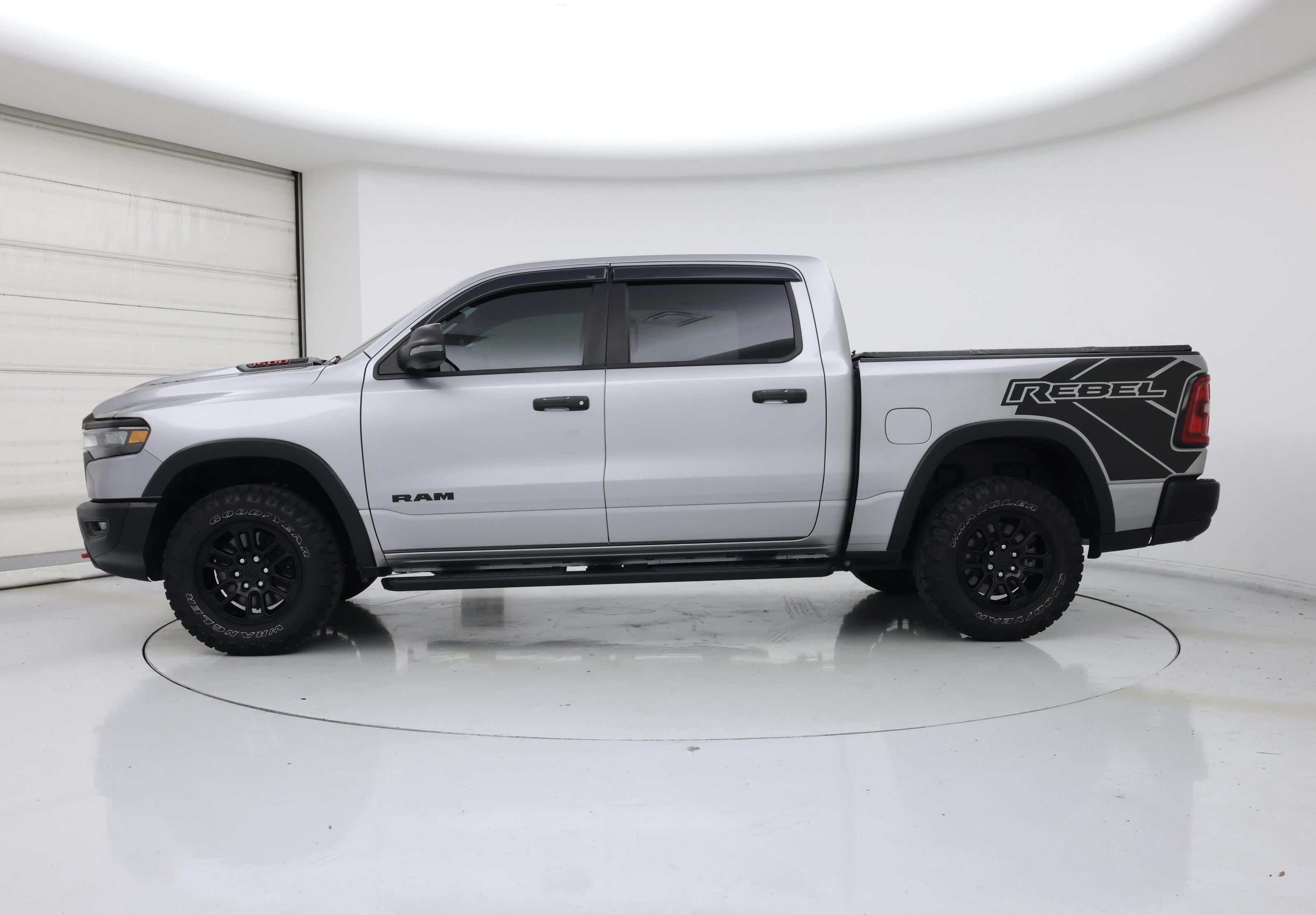 Thumbnail: 2025 RAM 1500 - 3