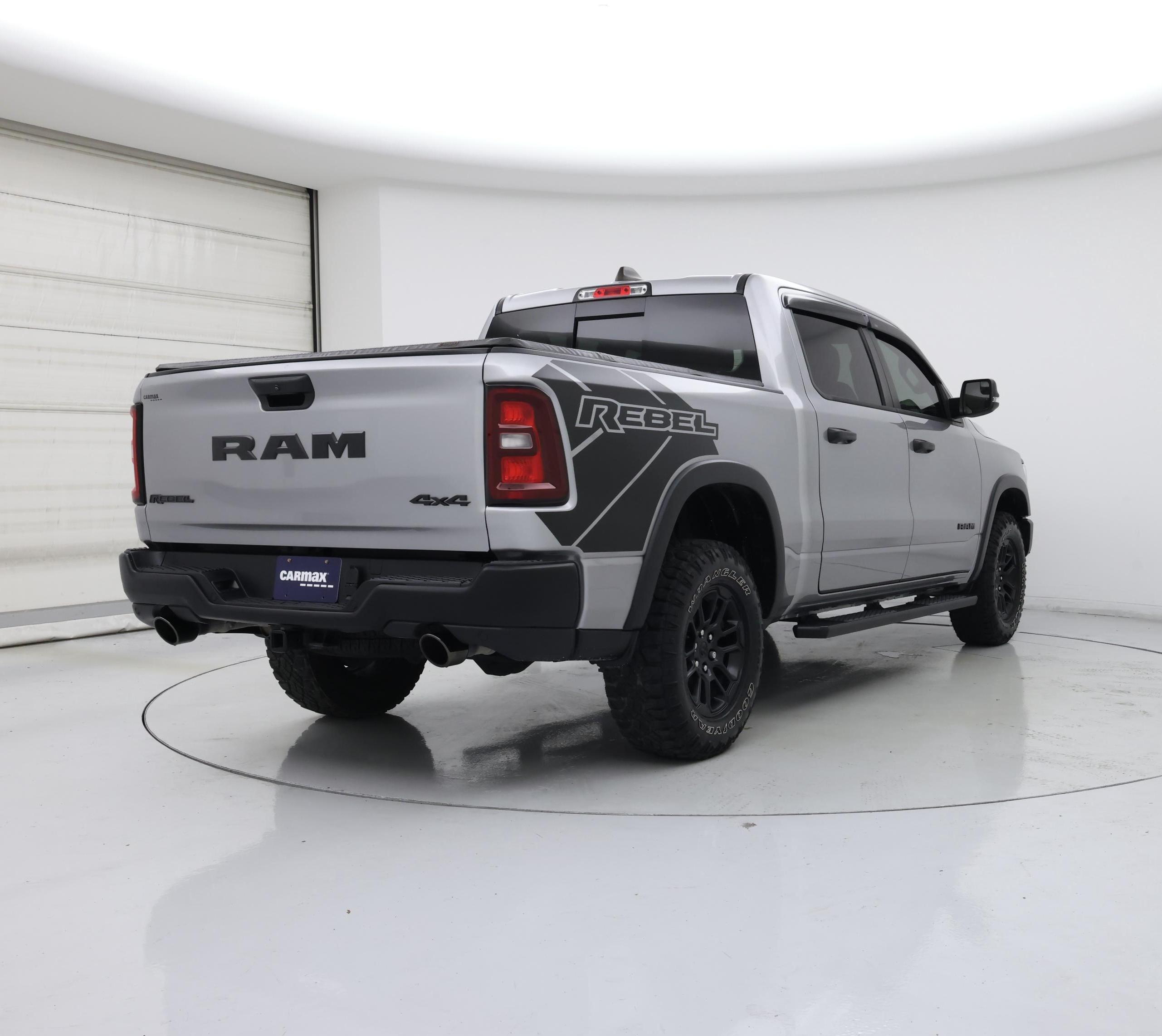 Thumbnail: 2025 RAM 1500 - 8