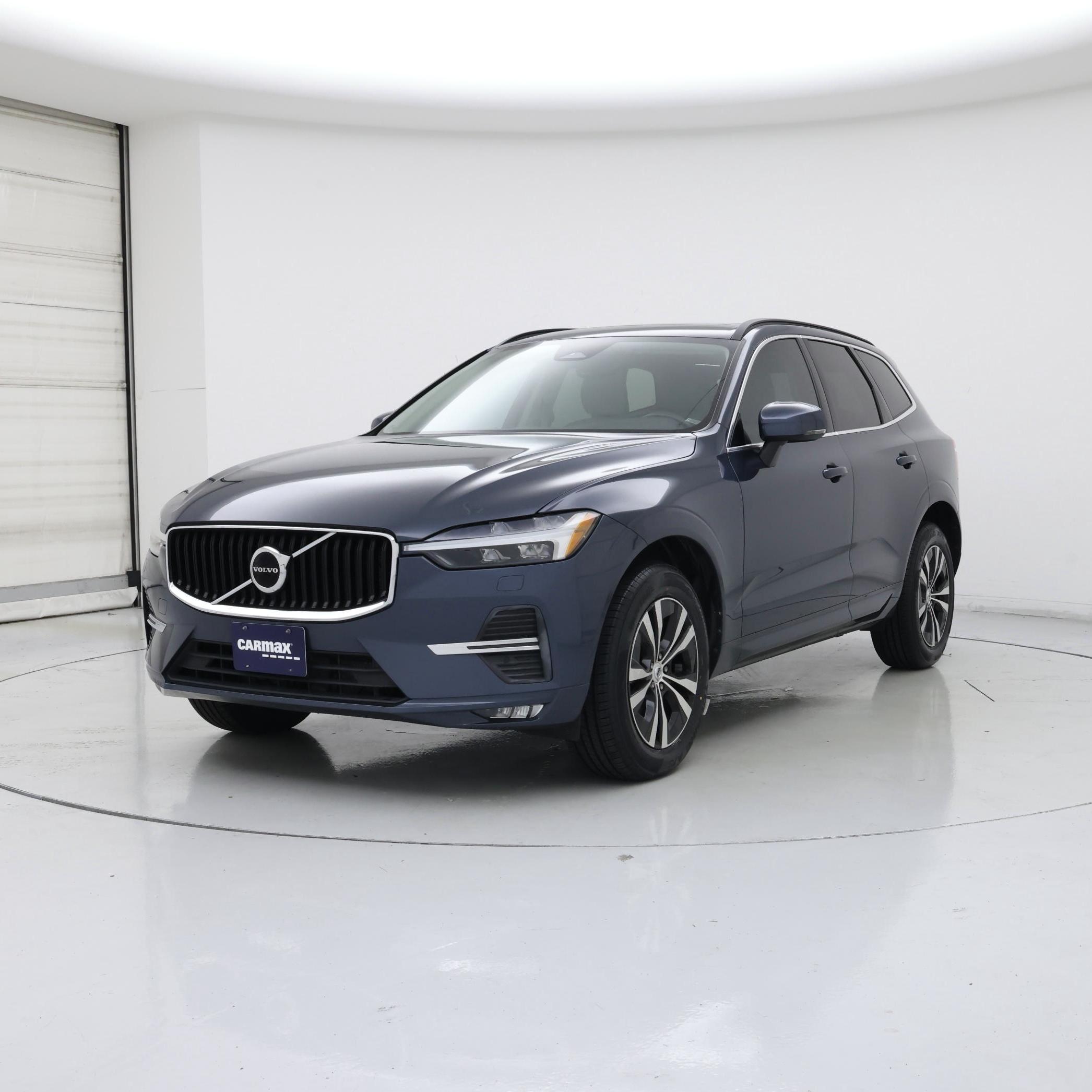 Thumbnail: 2023 Volvo XC60 - 4
