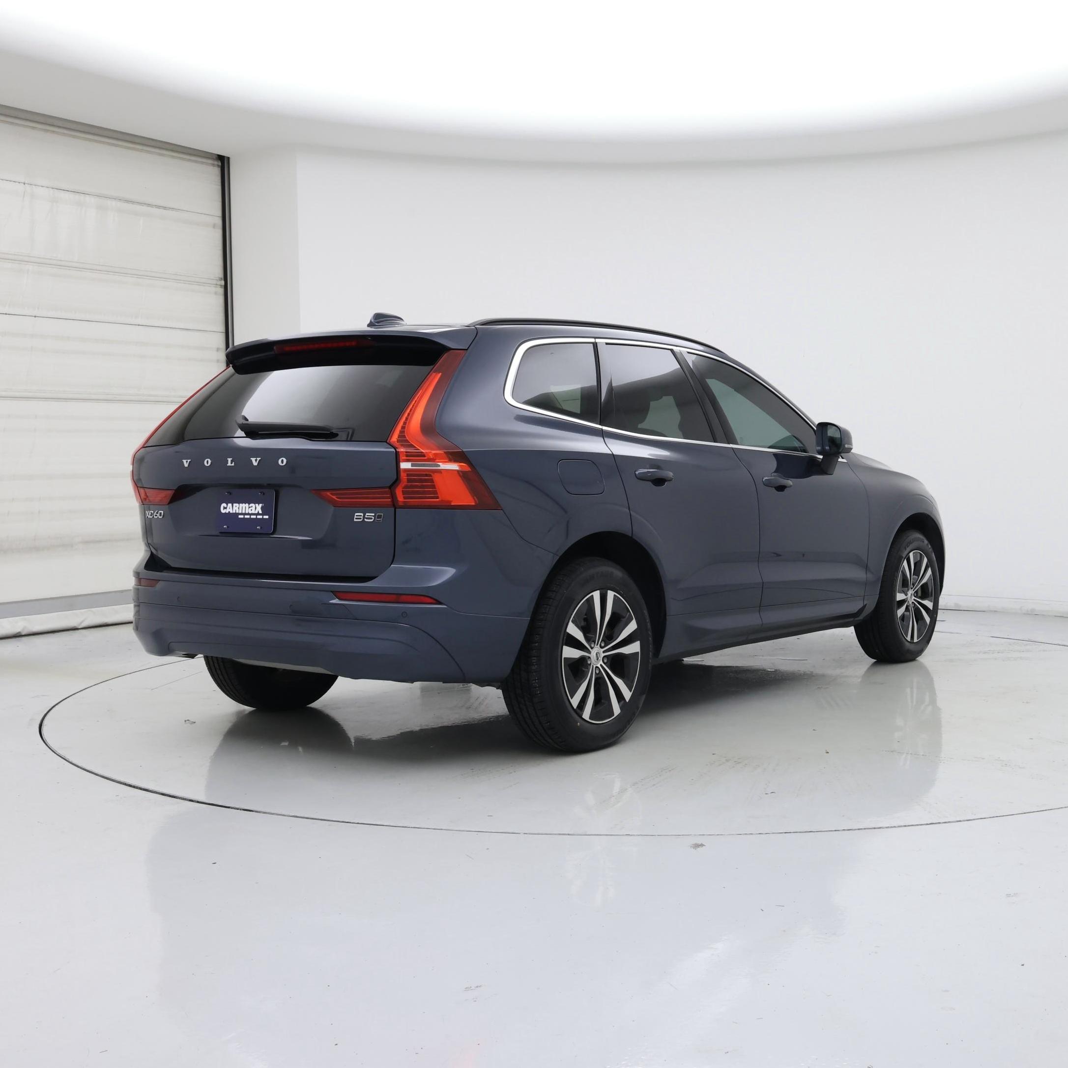 Thumbnail: 2023 Volvo XC60 - 8