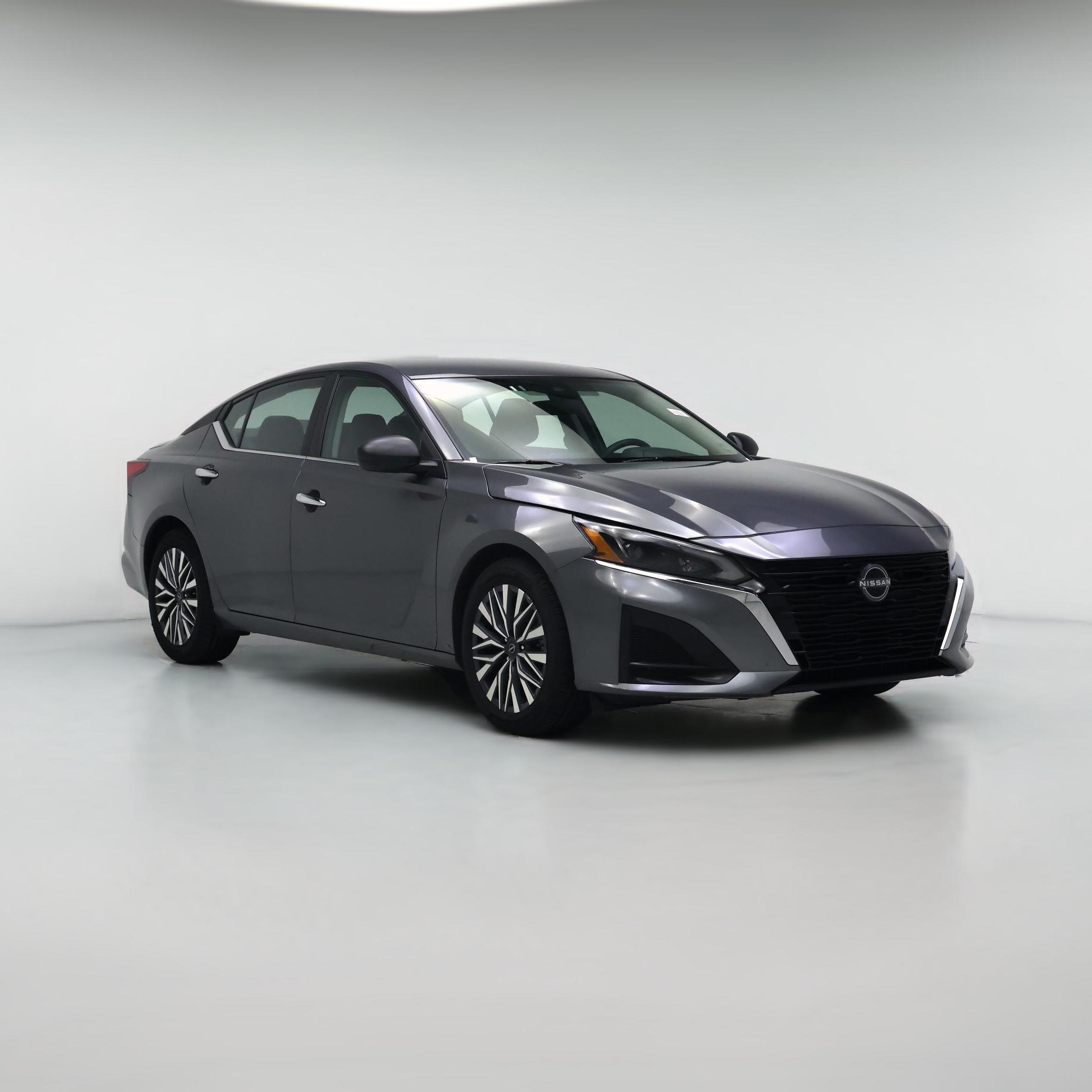 Thumbnail: 2025 Nissan Altima - 1