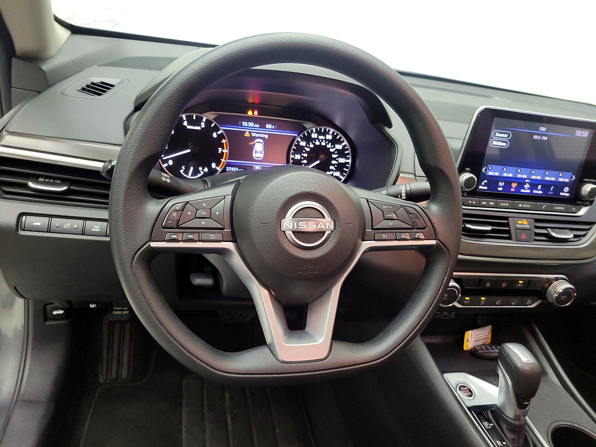 Thumbnail: 2025 Nissan Altima - 10