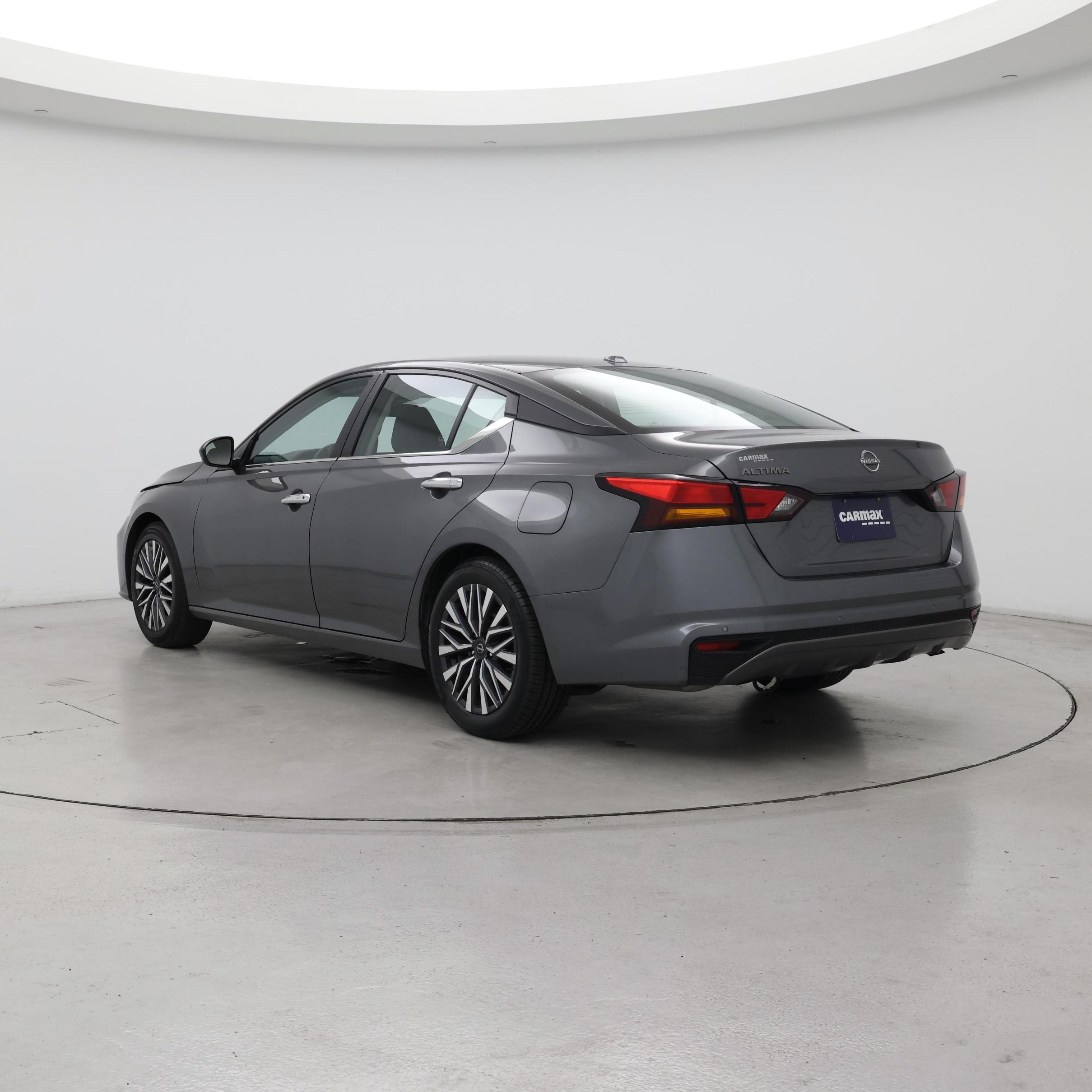 Thumbnail: 2025 Nissan Altima - 2
