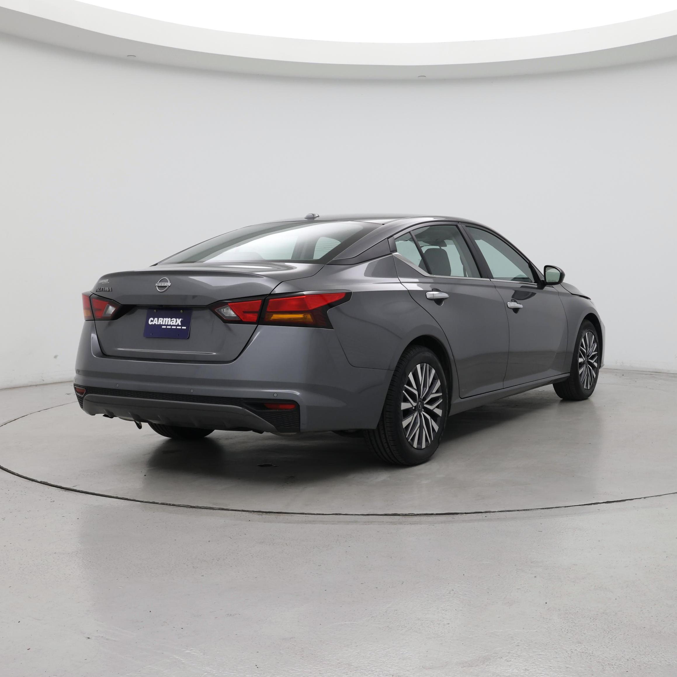 Thumbnail: 2025 Nissan Altima - 8