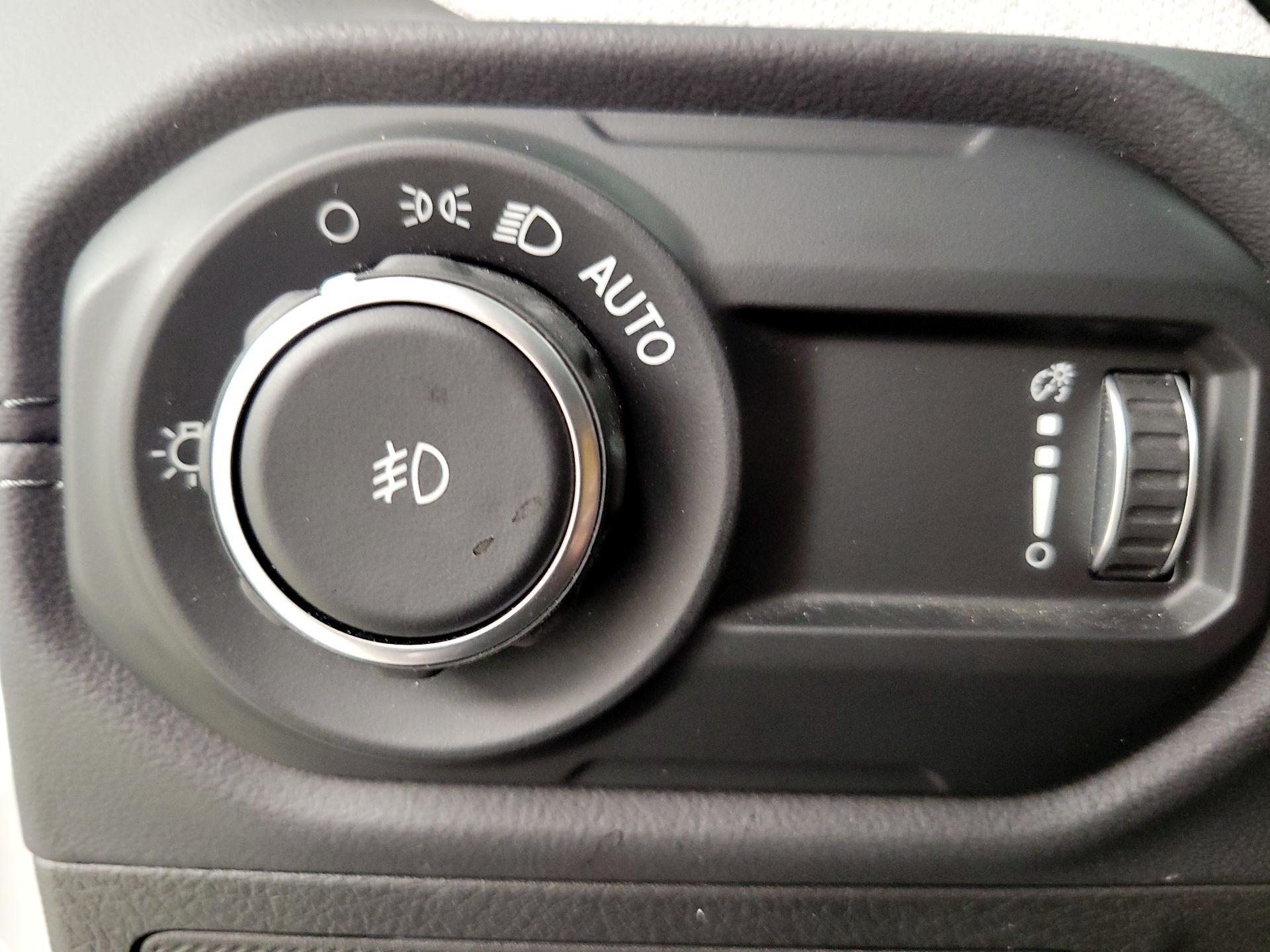 Thumbnail: 2025 Jeep Wrangler - 13
