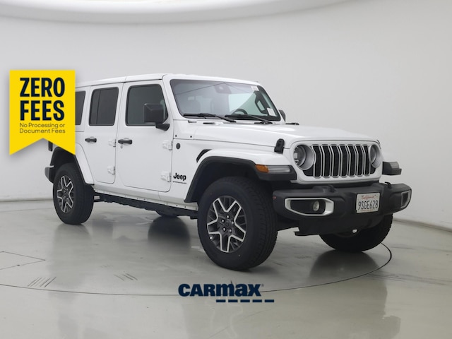 White 2025 Jeep Wrangler Sahara 4-Door 4WD SUV / Crossover Four-Wheel Drive Automatic