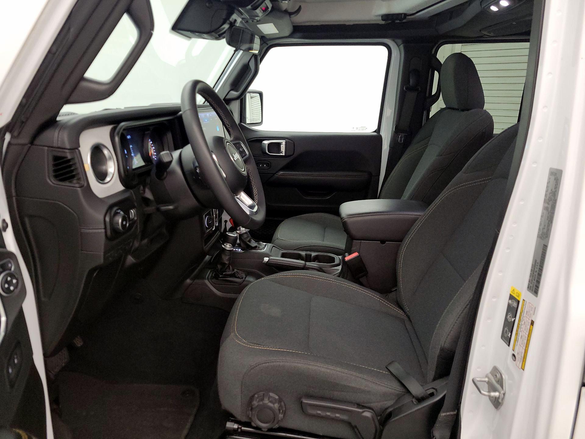 Thumbnail: 2025 Jeep Wrangler - 11