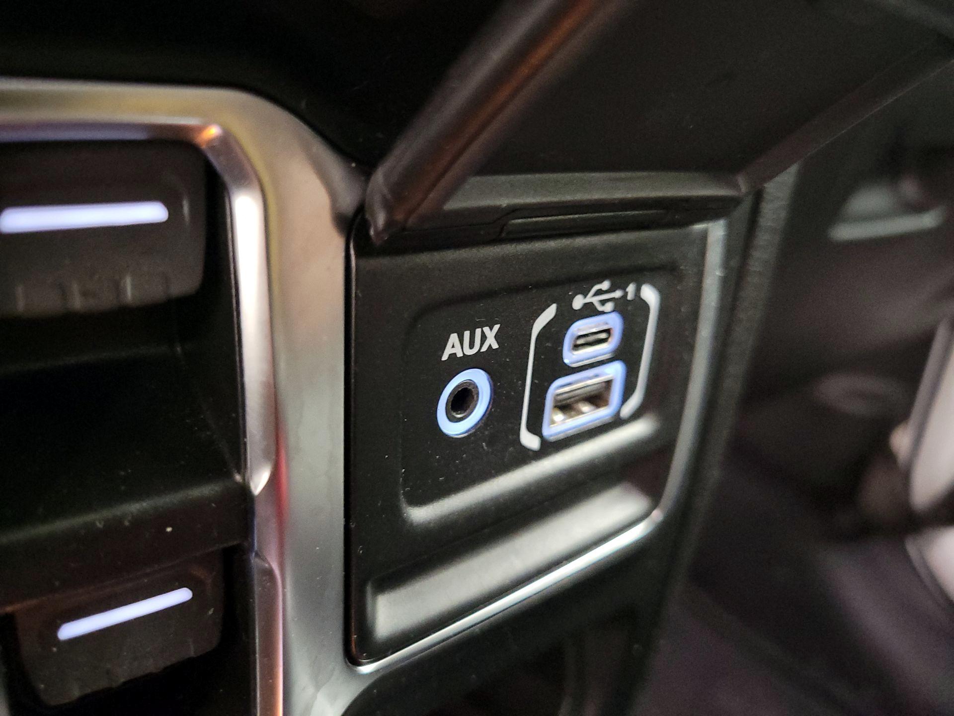 Thumbnail: 2025 Jeep Wrangler - 18