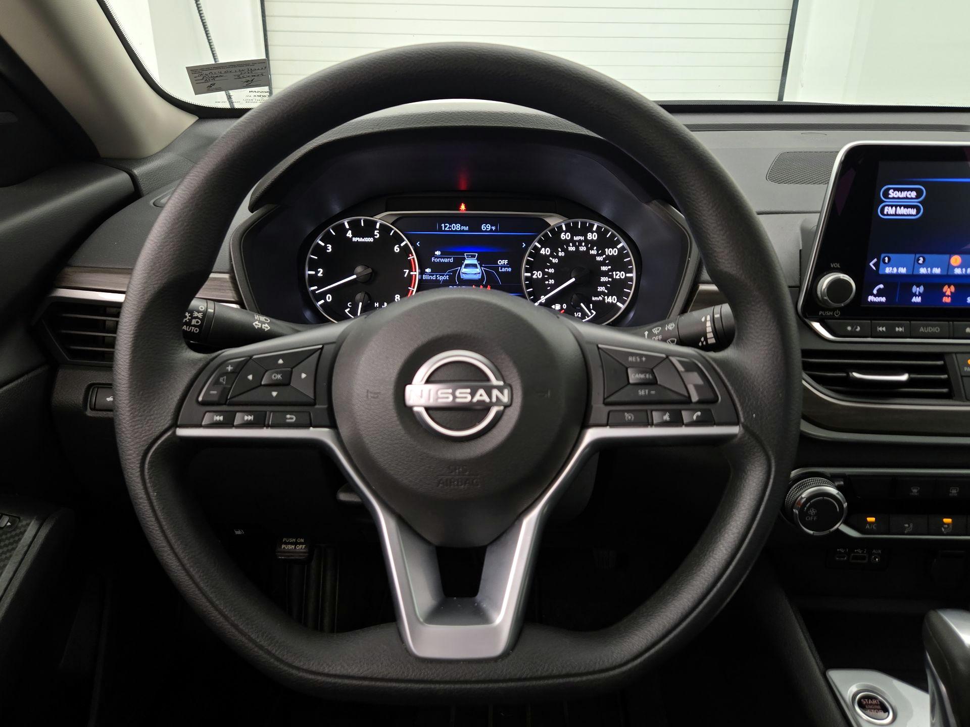 Thumbnail: 2025 Nissan Altima - 10