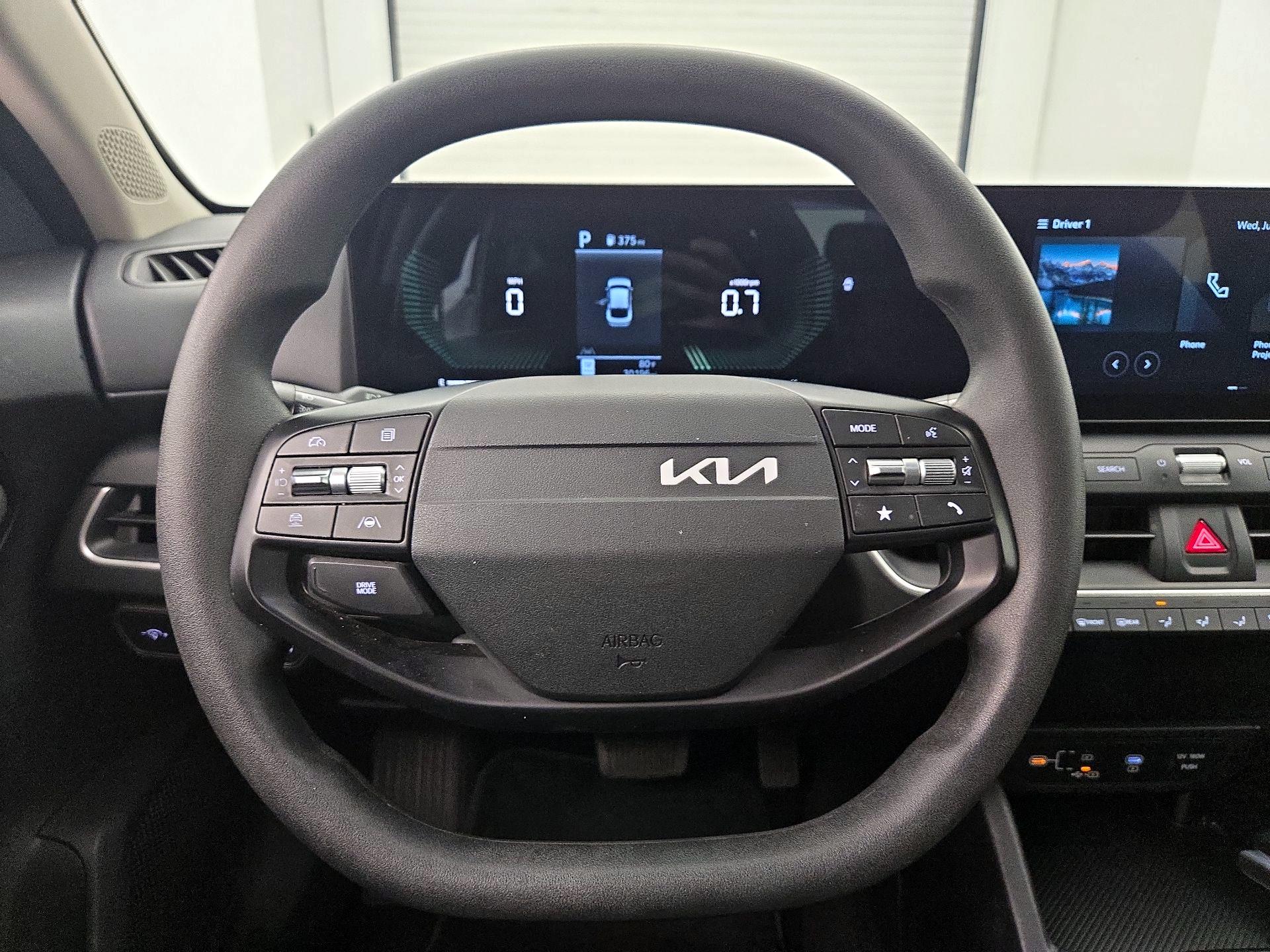Thumbnail: 2025 Kia K4 - 10