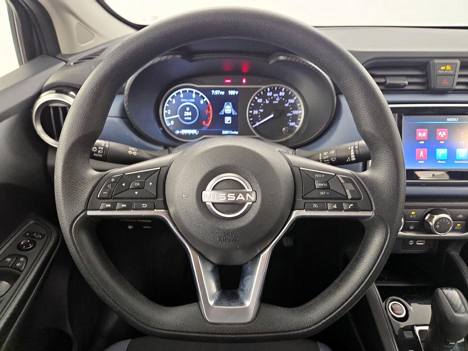 2025 Nissan Versa Sedan SV - Photo 11