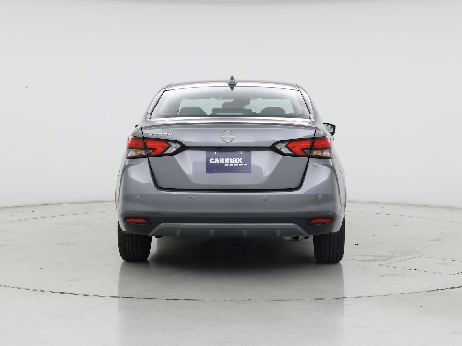 2025 Nissan Versa Sedan SV - Photo 7