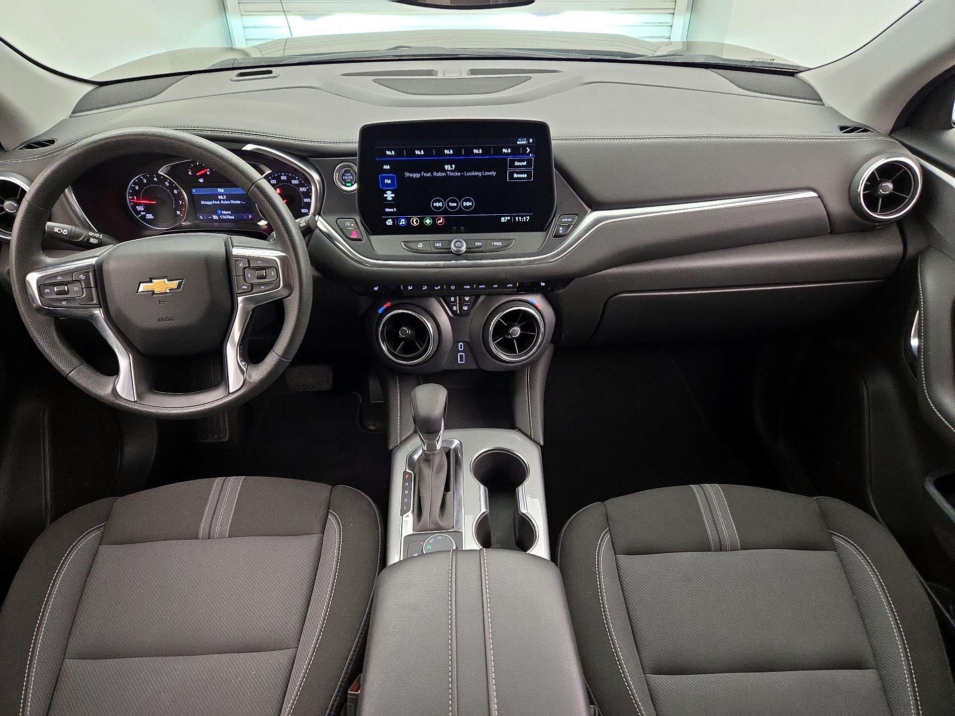Thumbnail: 2025 Chevrolet Blazer - 9