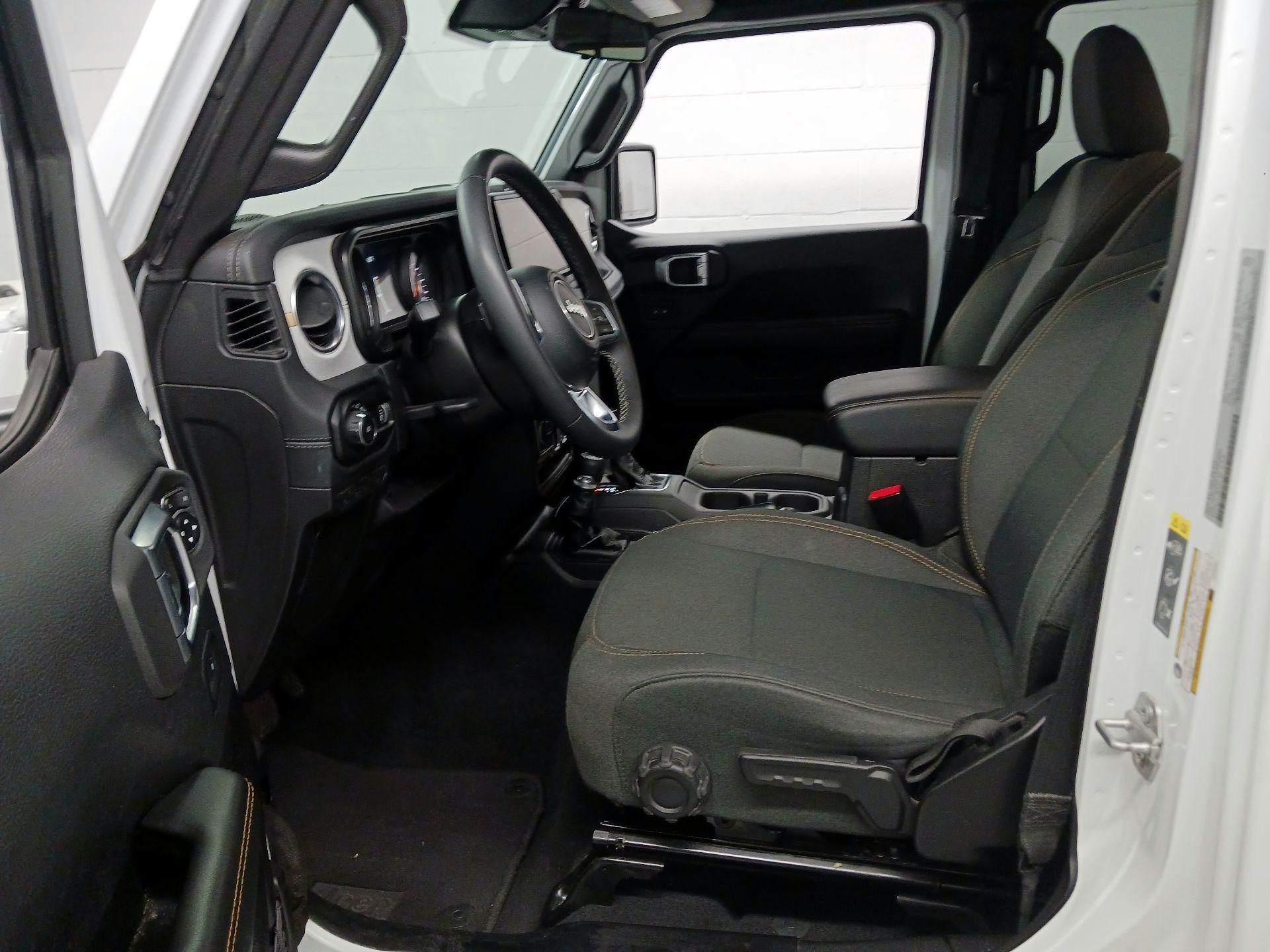 Thumbnail: 2025 Jeep Wrangler - 11