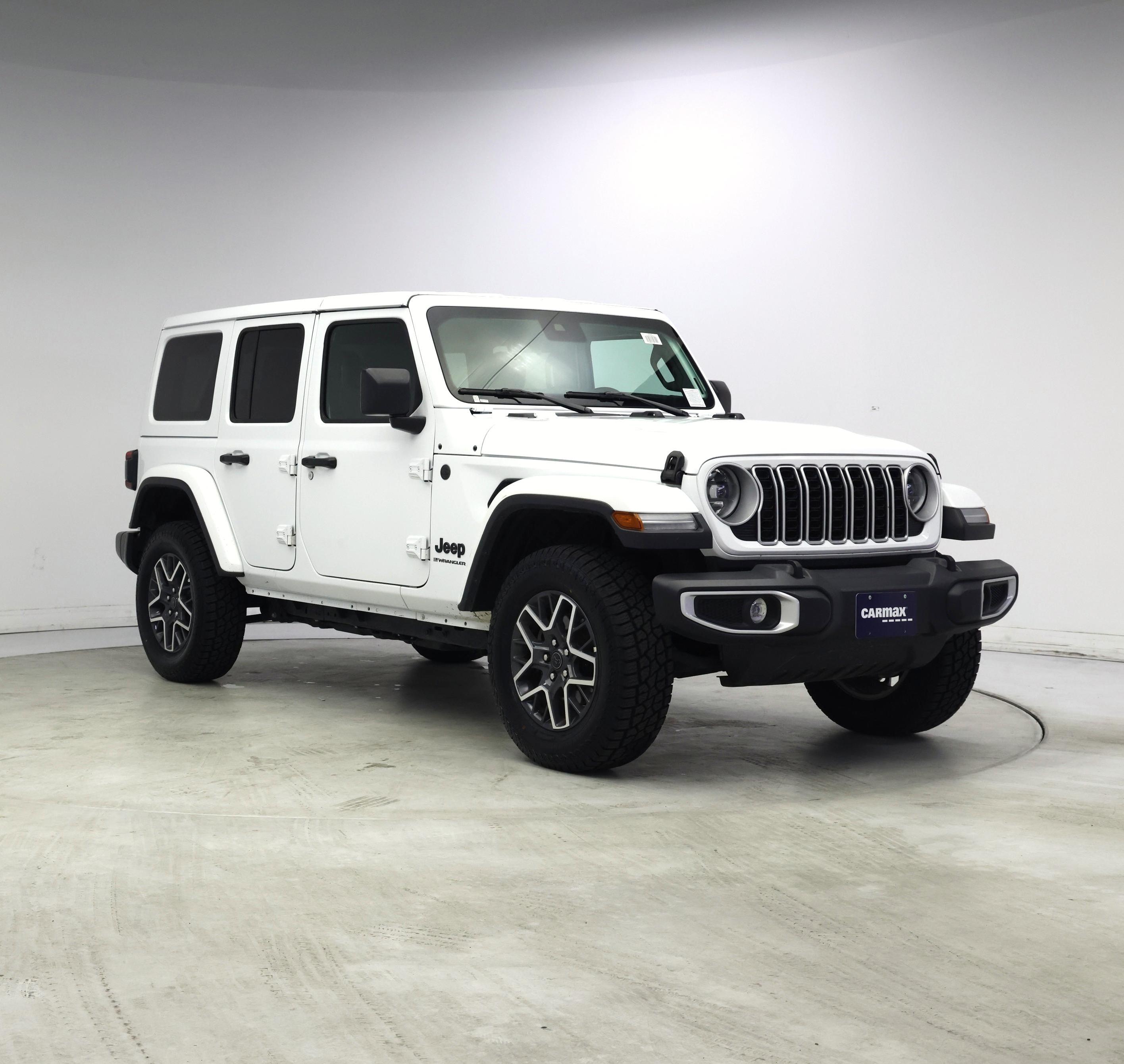 White 2025 Jeep Wrangler Sahara 4-Door 4WD SUV / Crossover Four-Wheel Drive Automatic