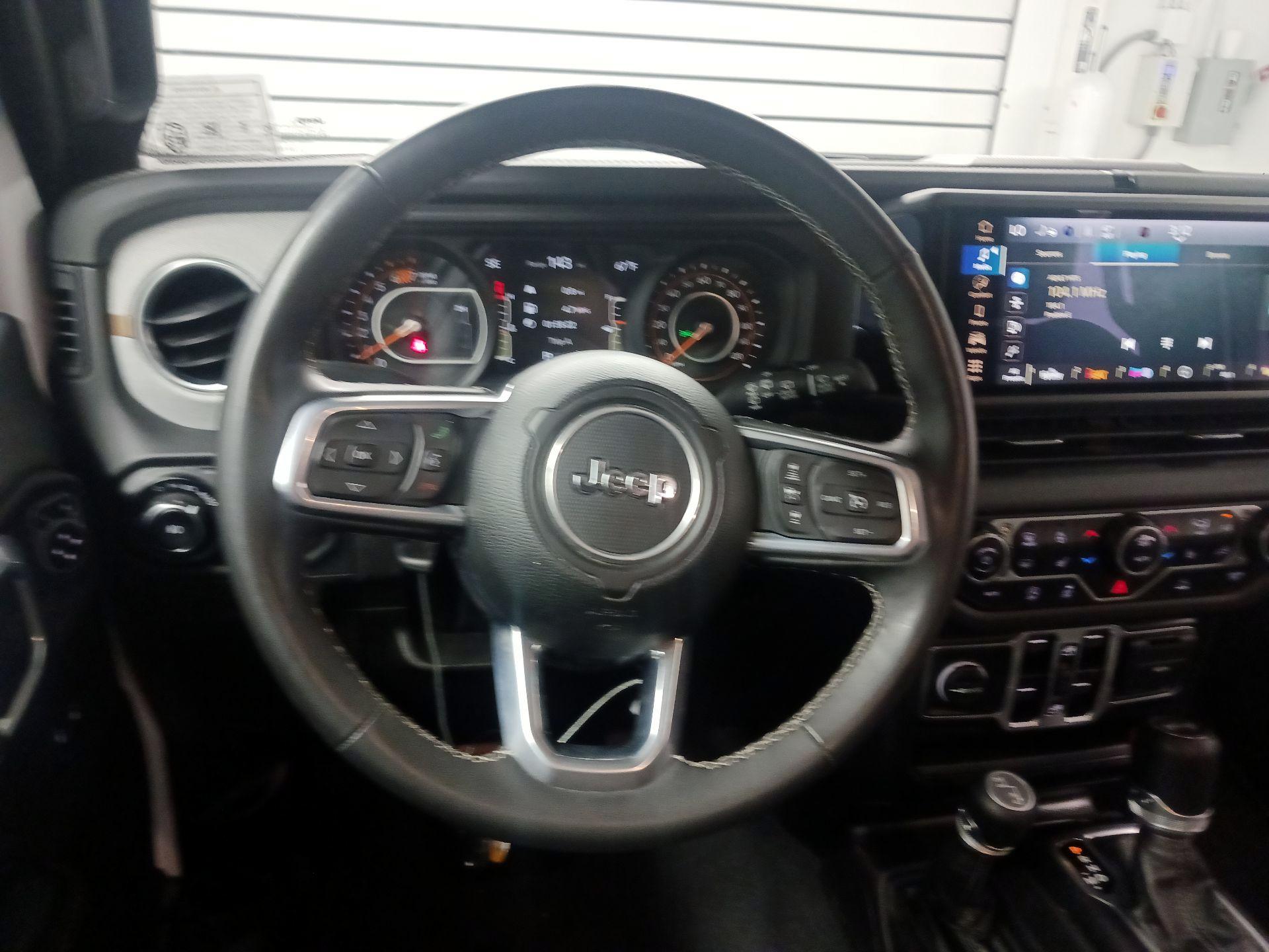 Thumbnail: 2025 Jeep Wrangler - 10
