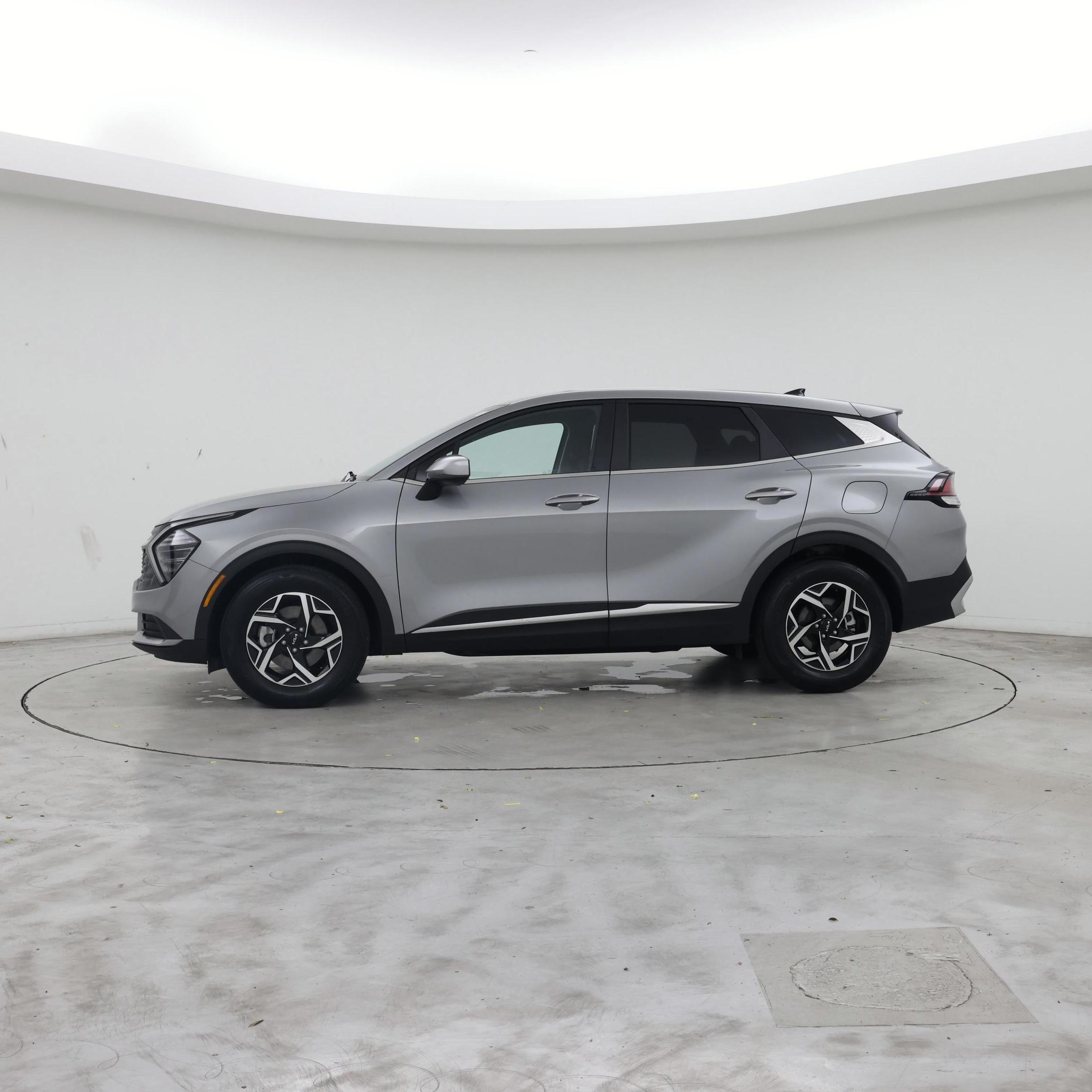 Thumbnail: 2025 Kia Sportage - 3