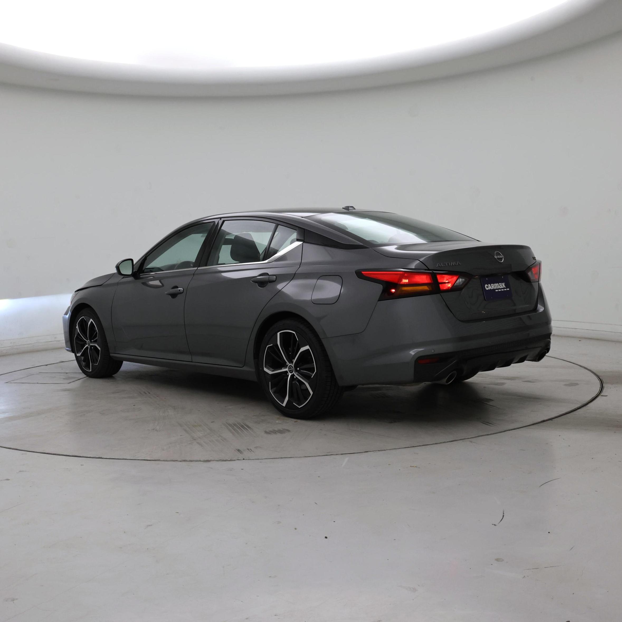 Thumbnail: 2025 Nissan Altima - 2