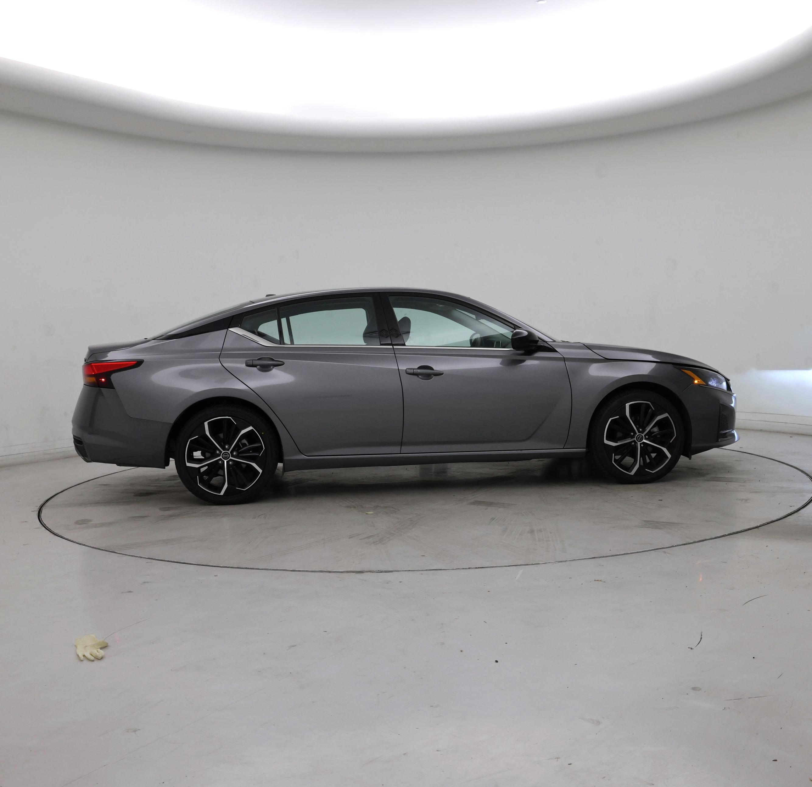 Thumbnail: 2025 Nissan Altima - 7