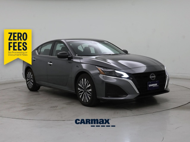 Gray 2025 Nissan Altima 2.5 SV FWD Sedan Front-Wheel Drive Automatic