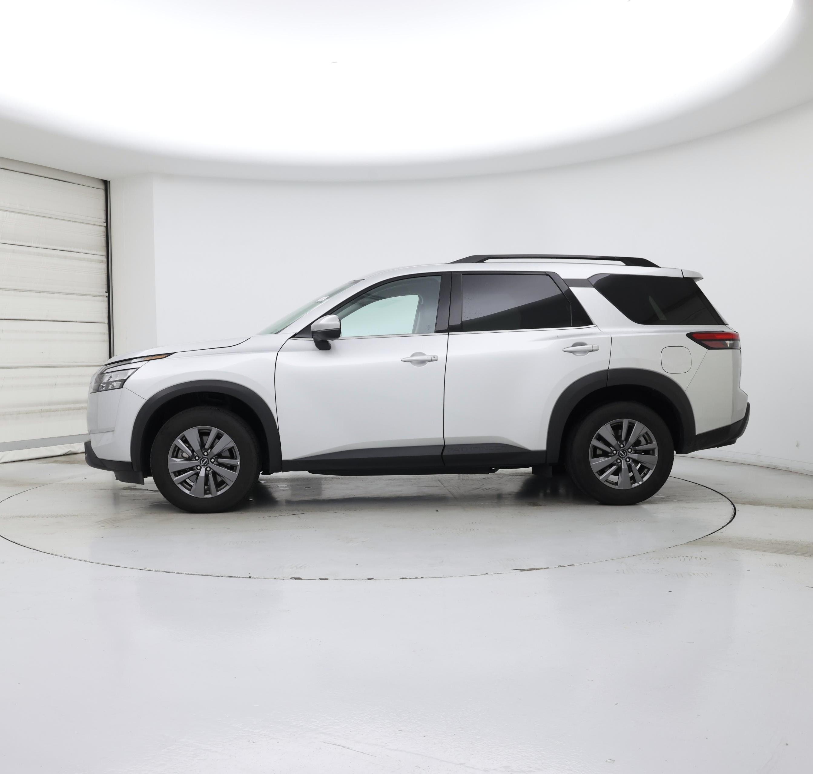Thumbnail: 2025 Nissan Pathfinder - 3
