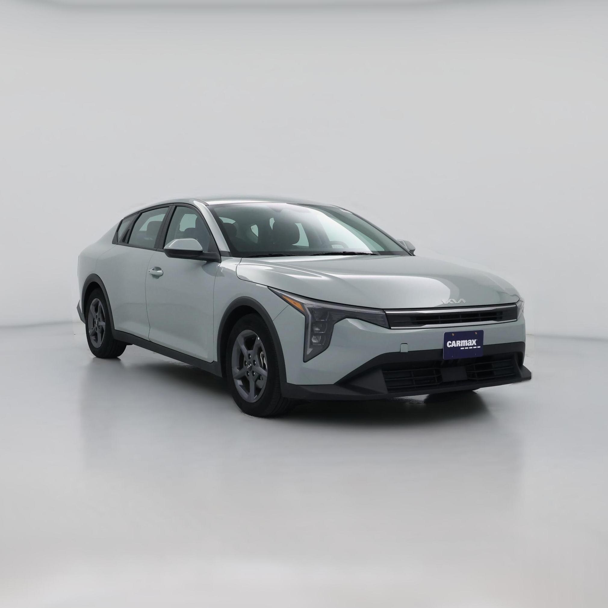 Thumbnail: 2025 Kia K4 - 1