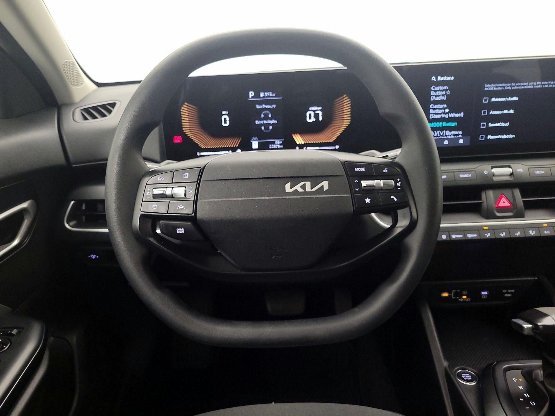 Thumbnail: 2025 Kia K4 - 10