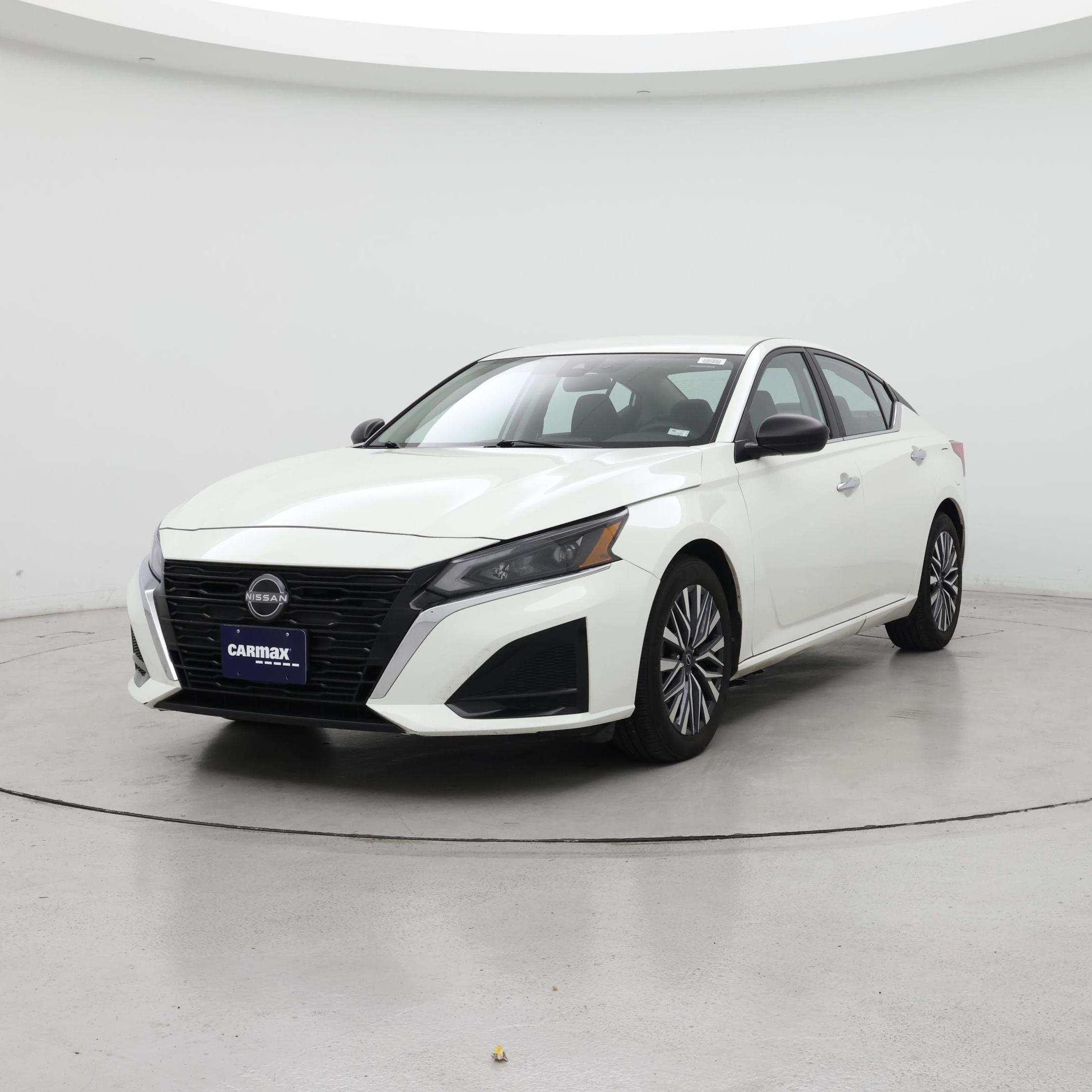 Thumbnail: 2025 Nissan Altima - 4