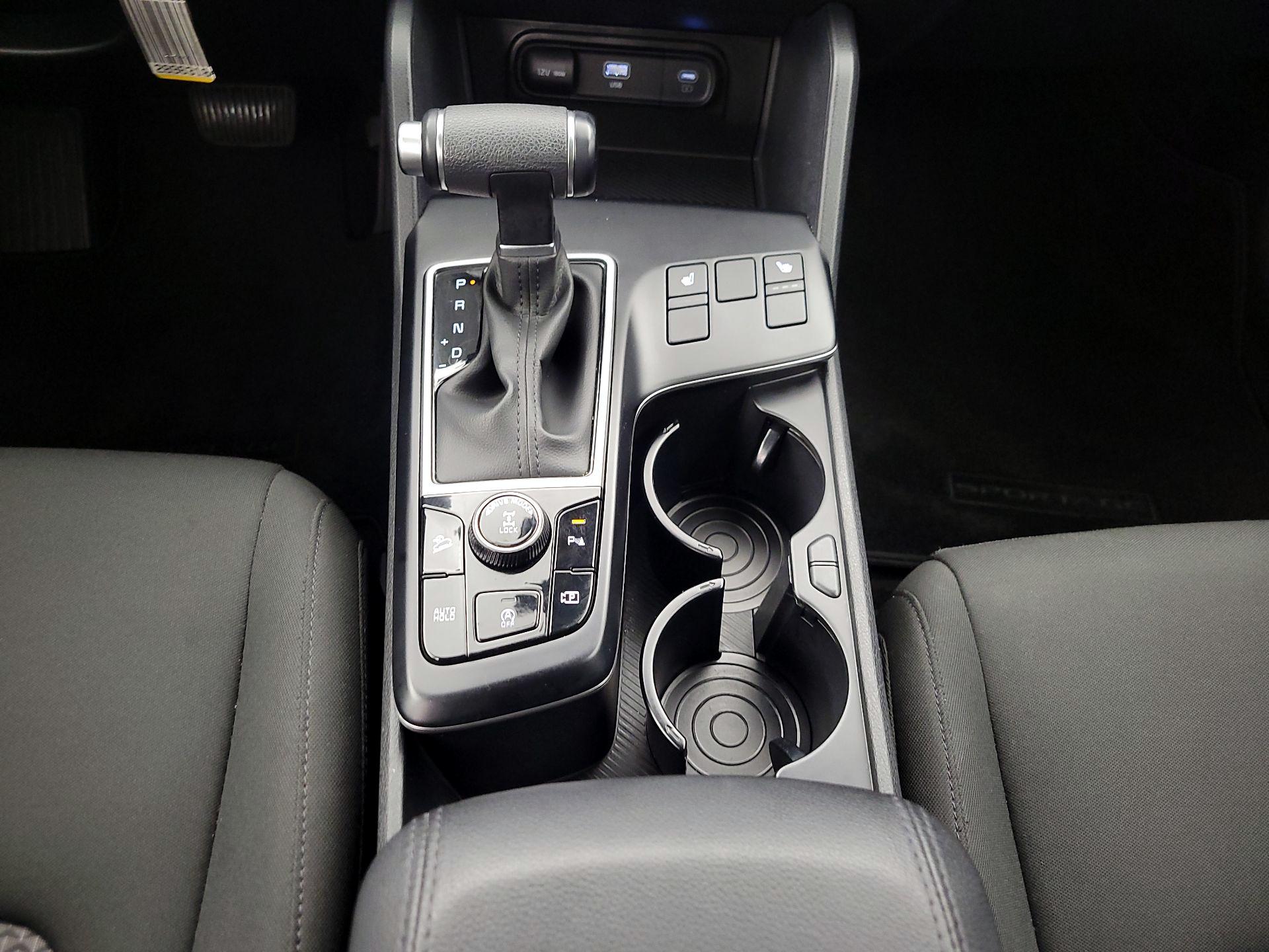 Thumbnail: 2025 Kia Sportage - 17