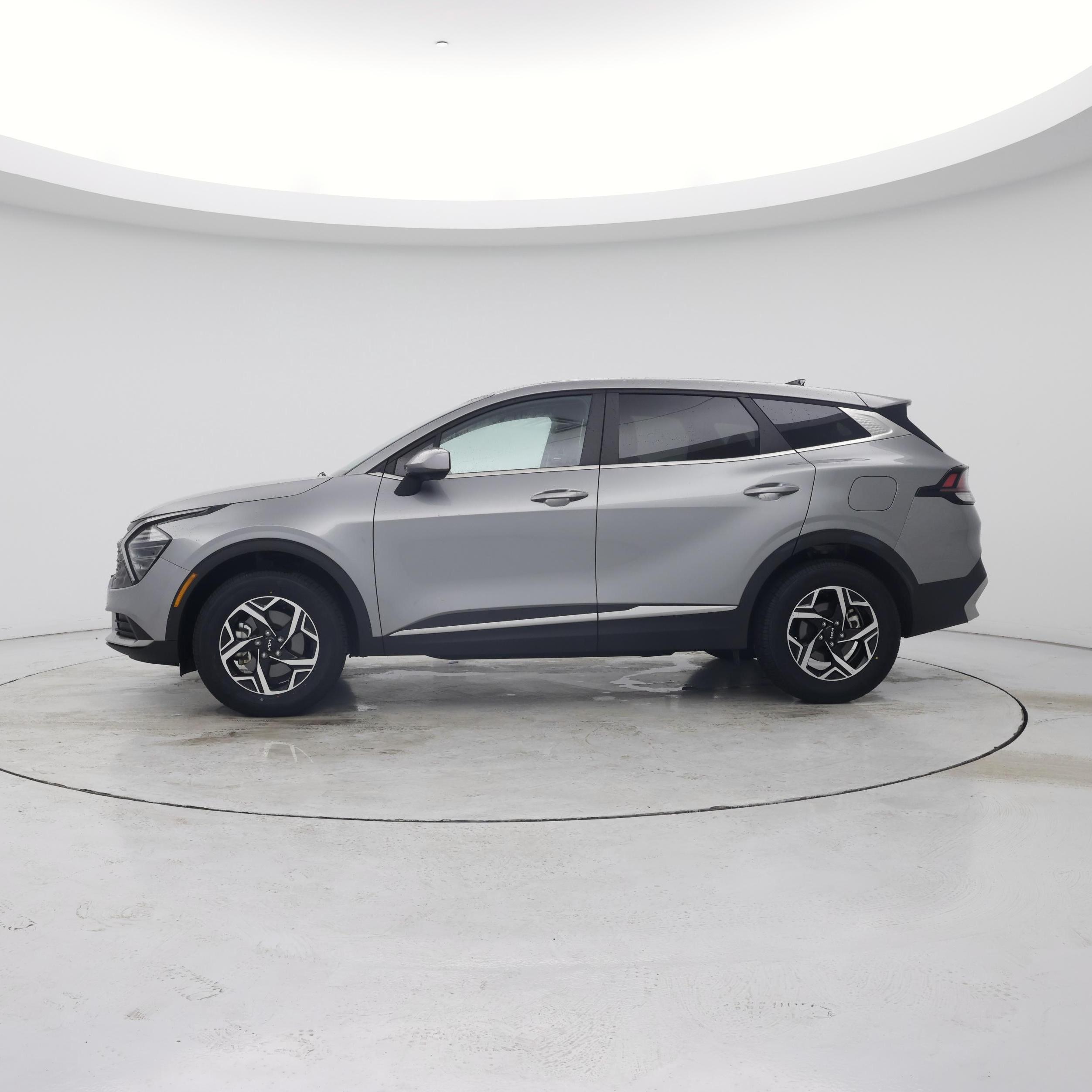 Thumbnail: 2025 Kia Sportage - 3