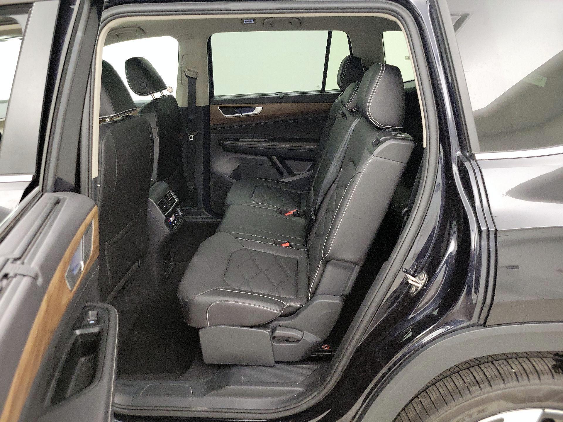Thumbnail: 2025 Volkswagen Atlas - 20