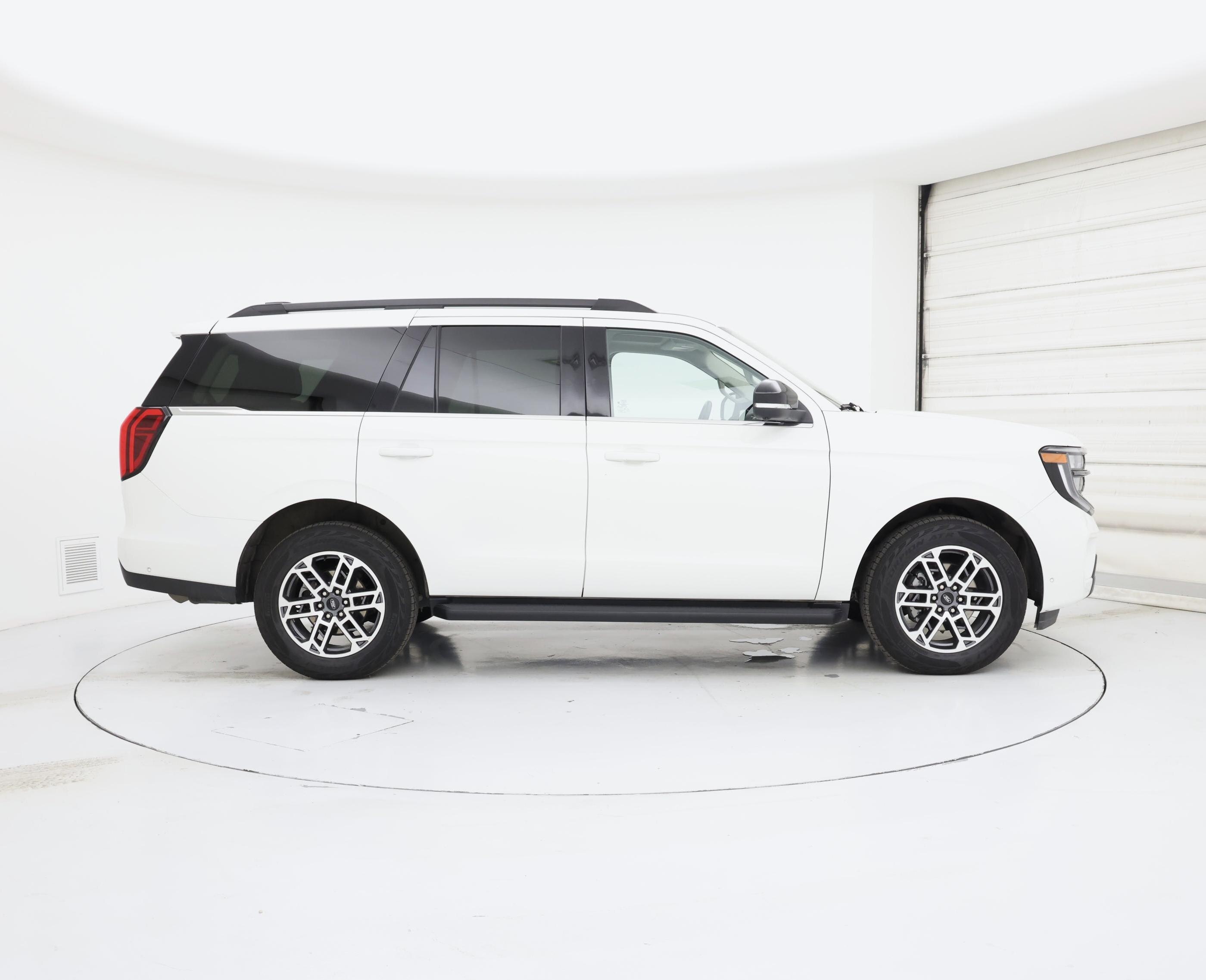 Thumbnail: 2025 Ford Expedition - 7