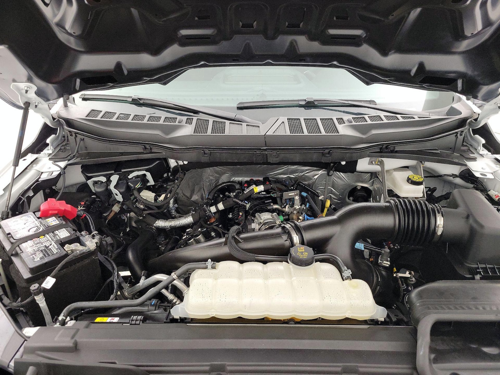 2025 Ford F-150 STX - Photo 22