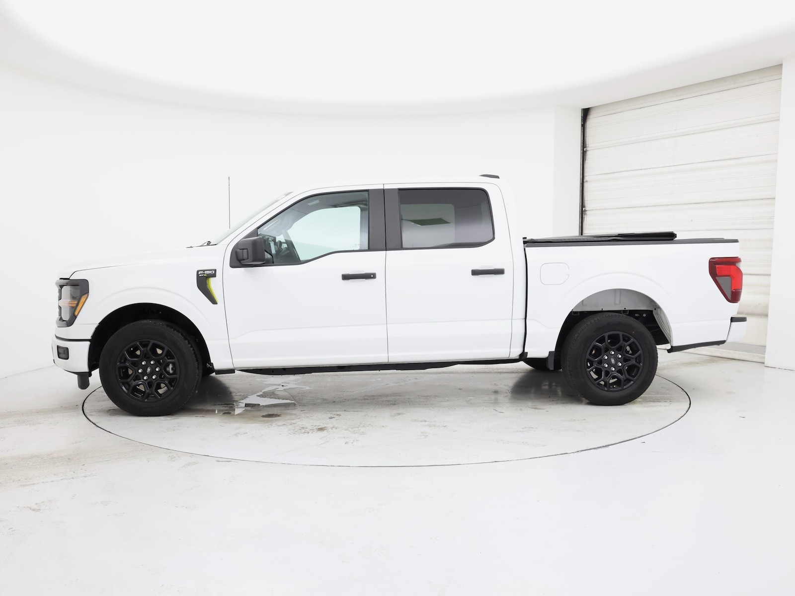 2025 Ford F-150 STX - Photo 4