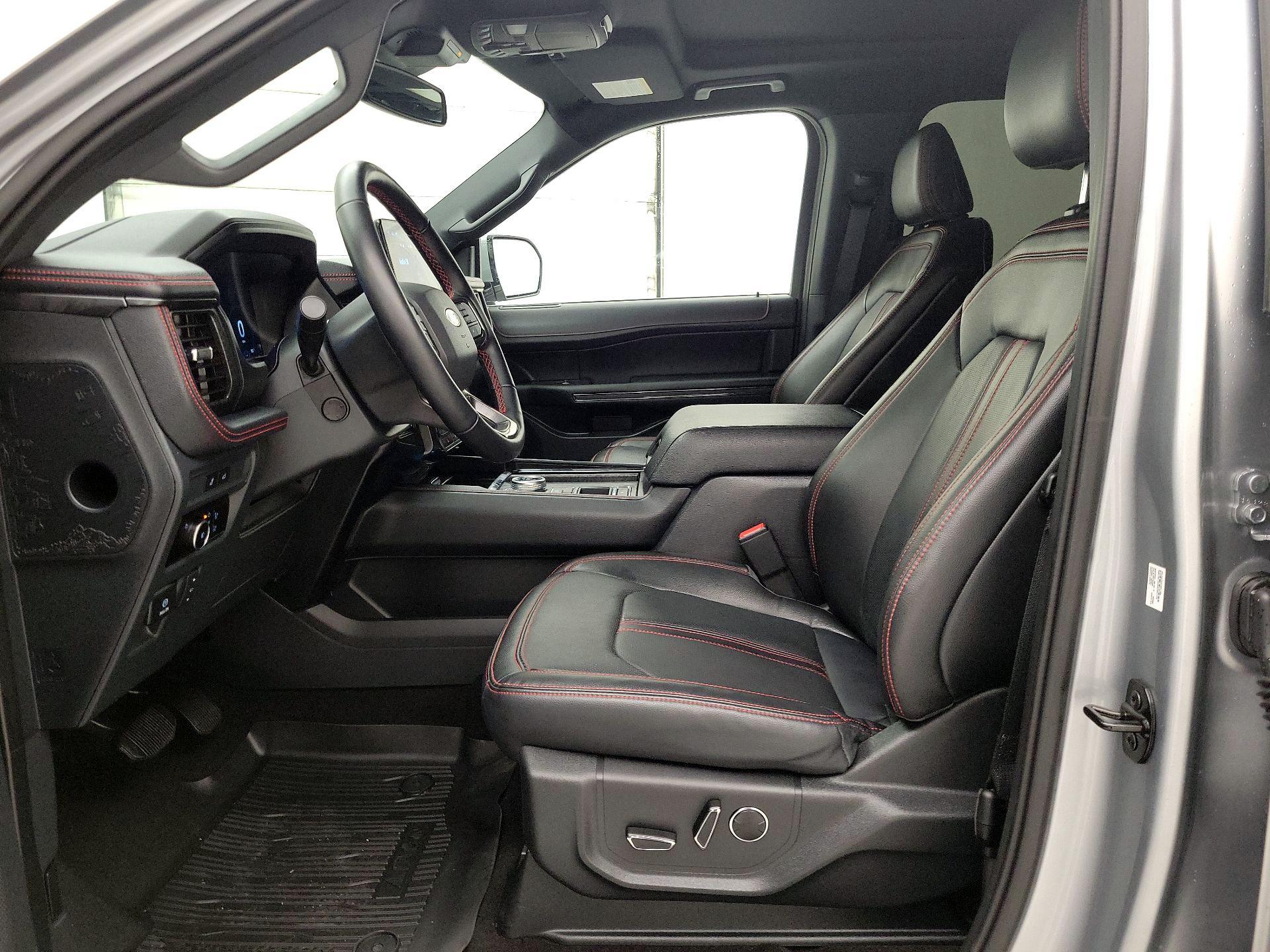 Thumbnail: 2023 Ford Expedition - 11