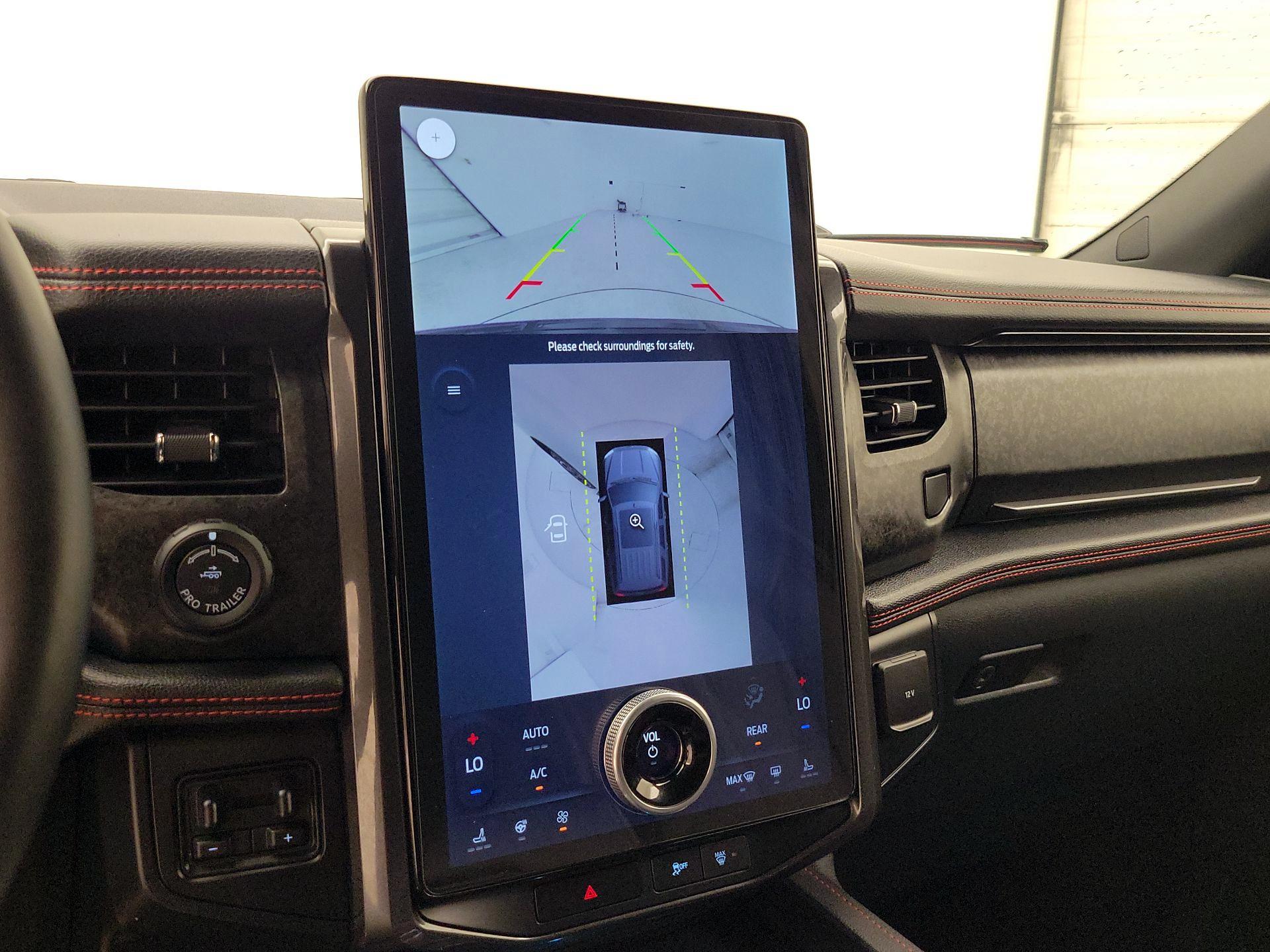 Thumbnail: 2023 Ford Expedition - 14