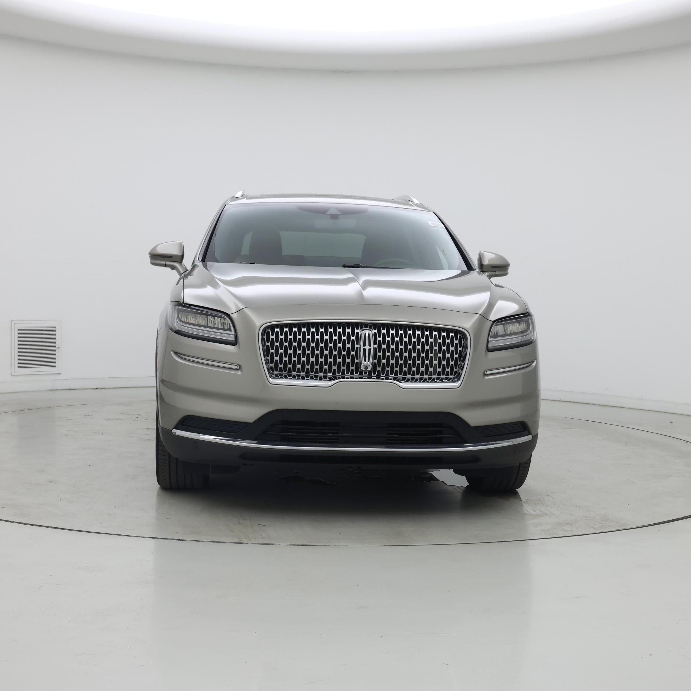 Thumbnail: 2023 Lincoln Nautilus - 5