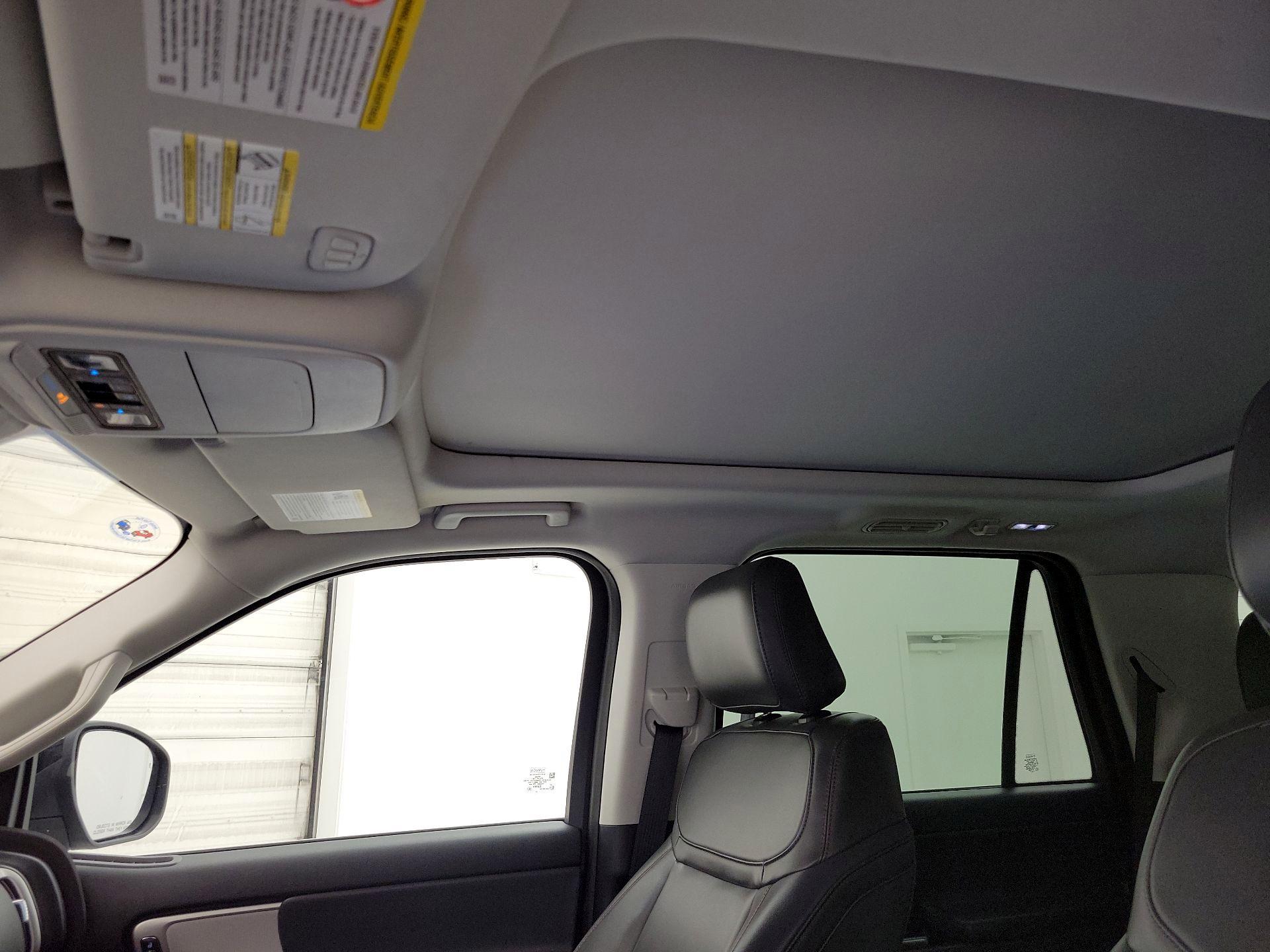 Thumbnail: 2025 Ford Expedition - 20