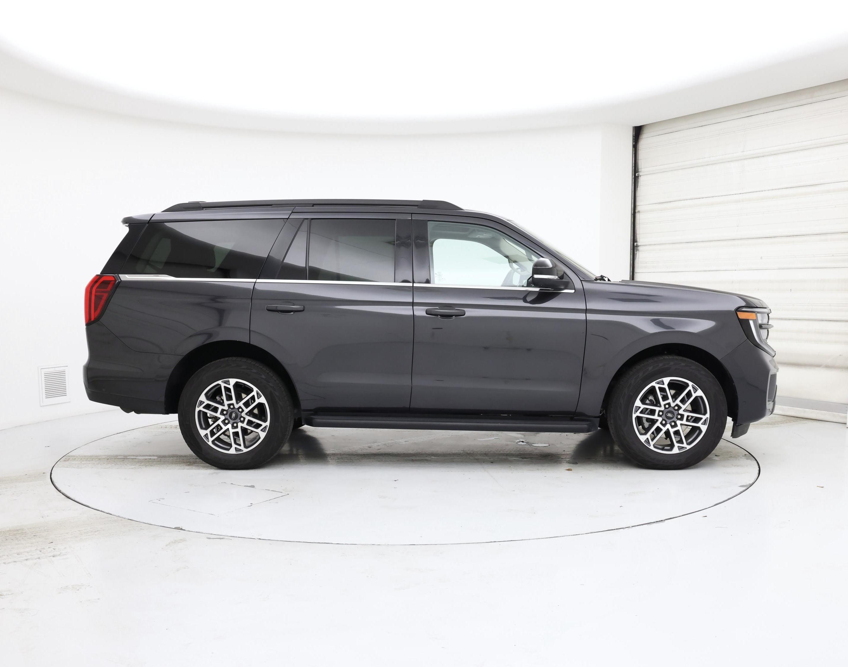 Thumbnail: 2025 Ford Expedition - 7