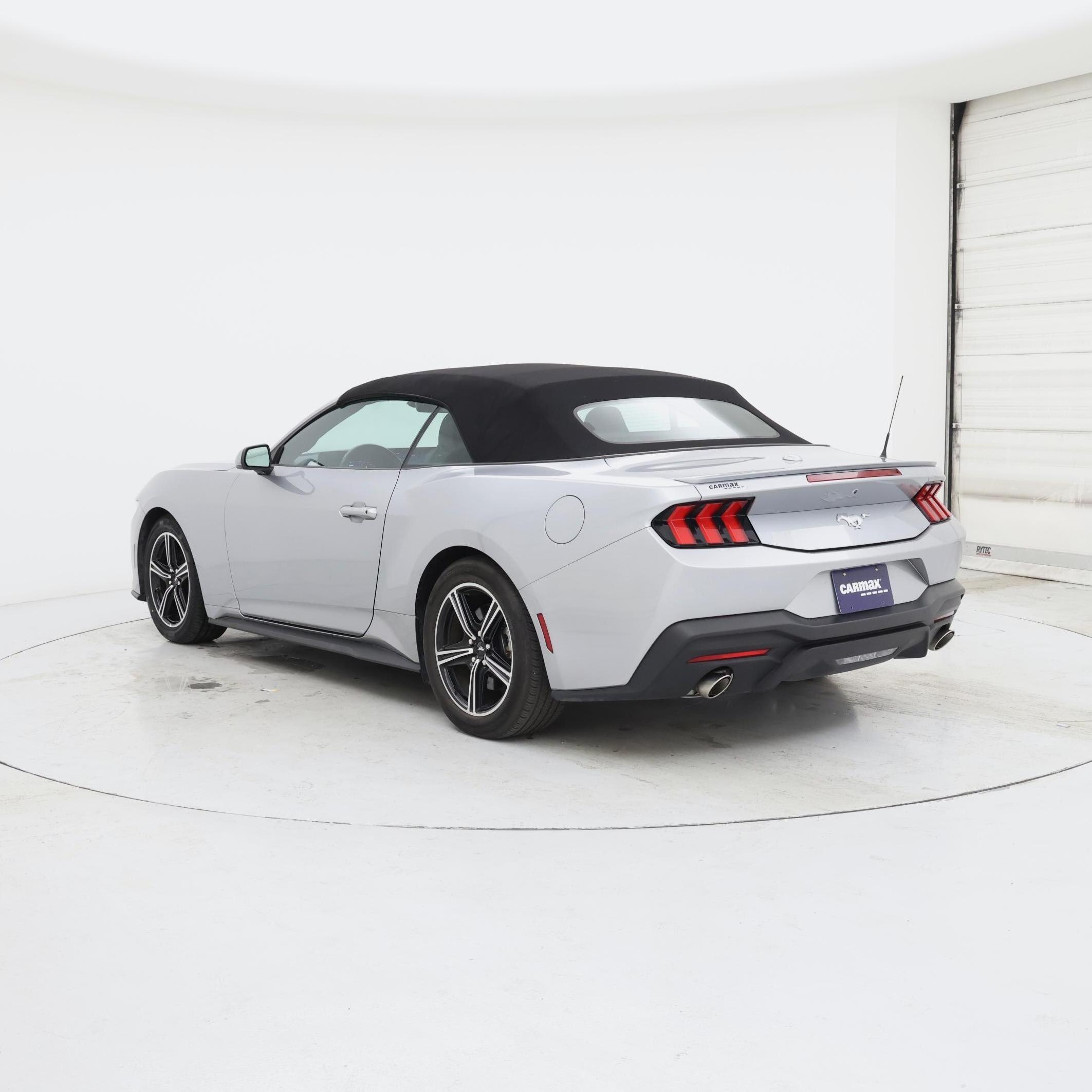Thumbnail: 2025 Ford Mustang - 2
