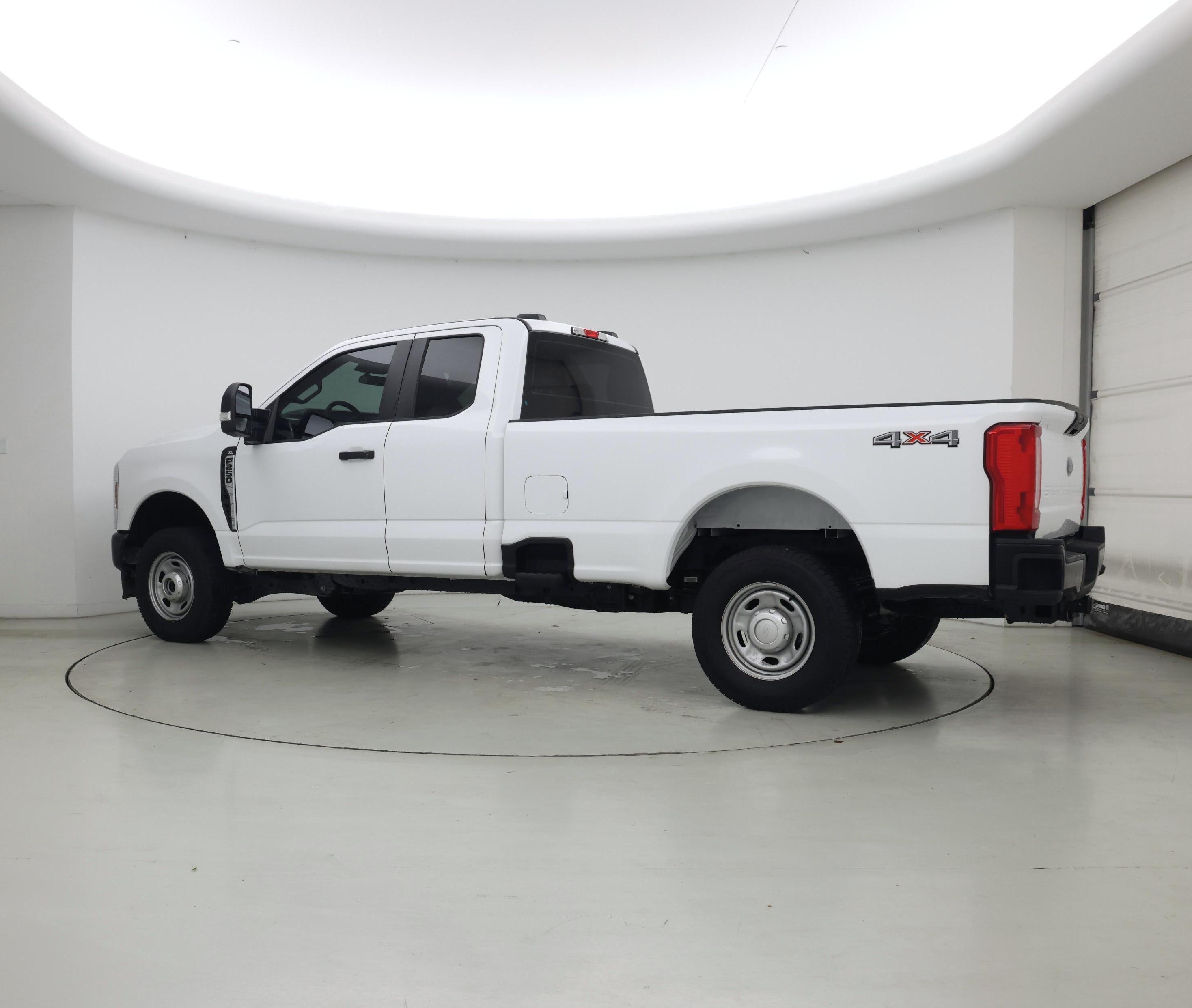 Thumbnail: 2025 Ford F-250 - 4
