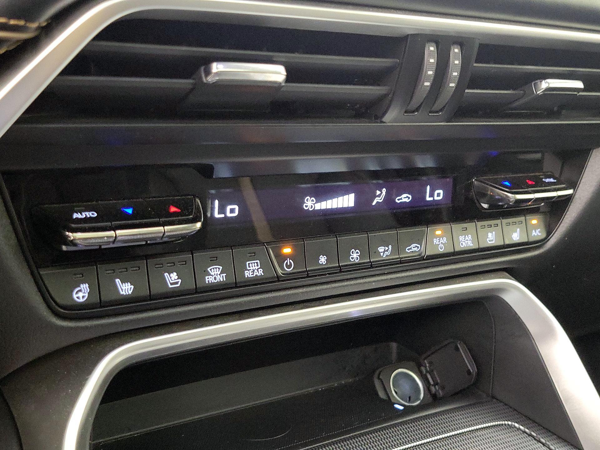 Thumbnail: 2025 Mazda CX-90 - 16