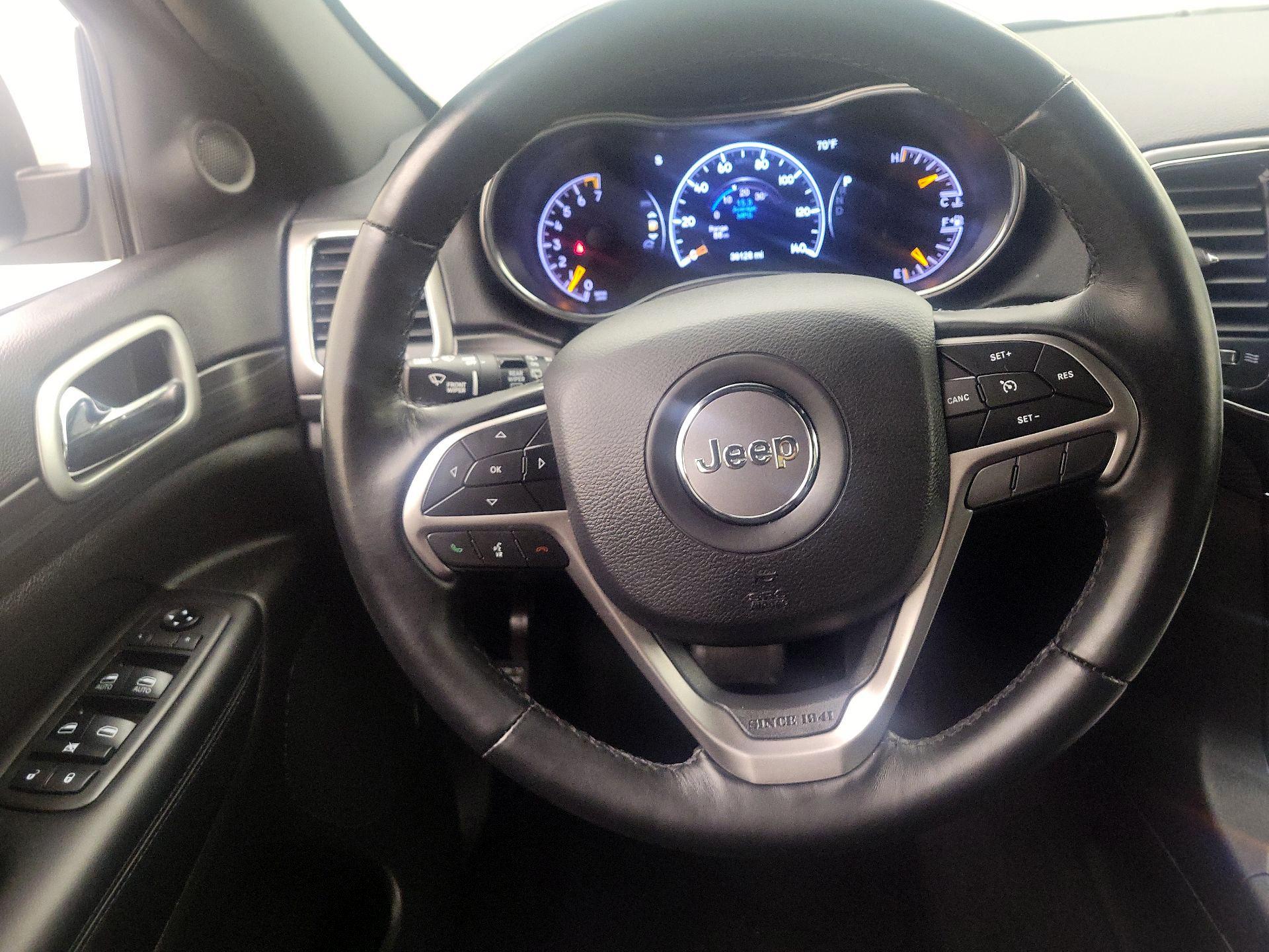 Thumbnail: 2021 Jeep Grand Cherokee - 10