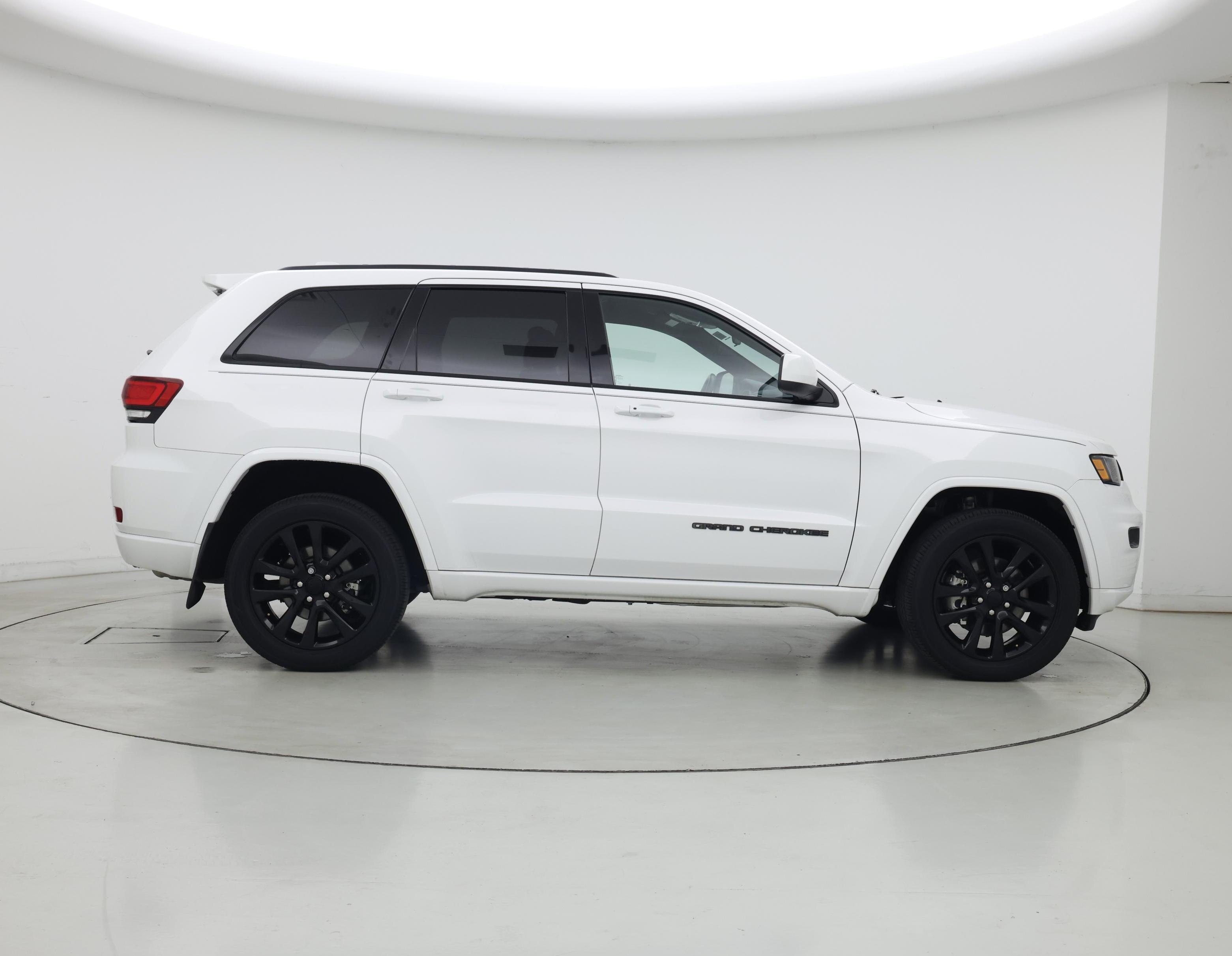 Thumbnail: 2021 Jeep Grand Cherokee - 7